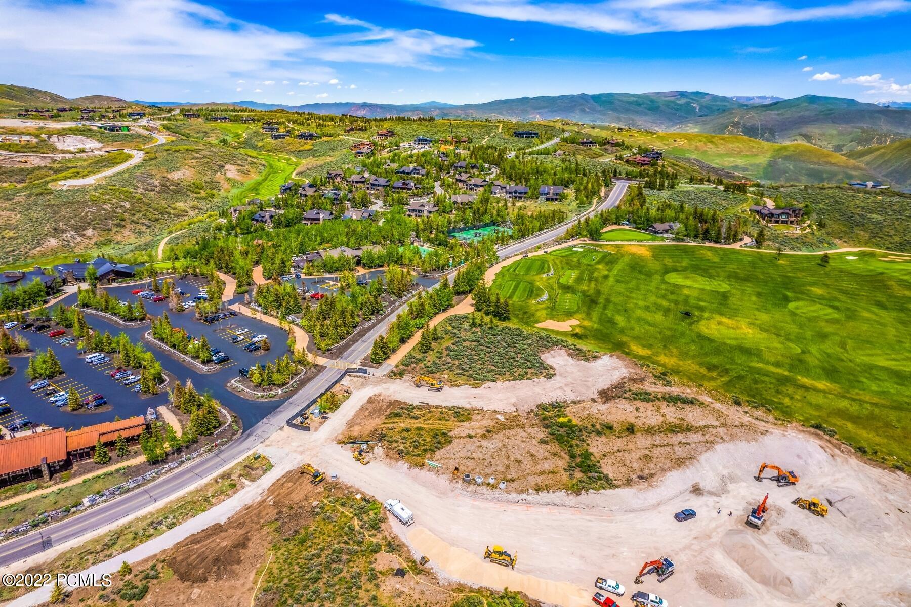 Park City, Utah 84098, United States, 5 Bedrooms Bedrooms, ,5 BathroomsBathrooms,Residential,Pending,74648