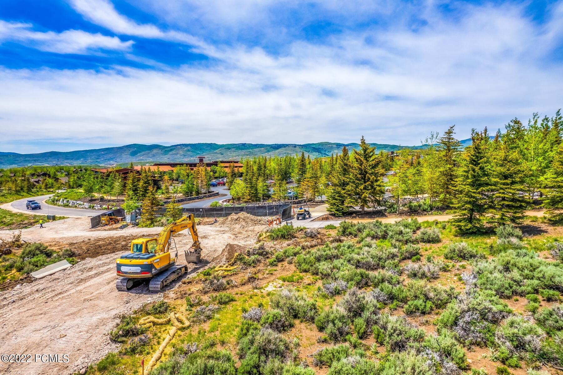 Park City, Utah 84098, United States, 5 Bedrooms Bedrooms, ,5 BathroomsBathrooms,Residential,Pending,74648