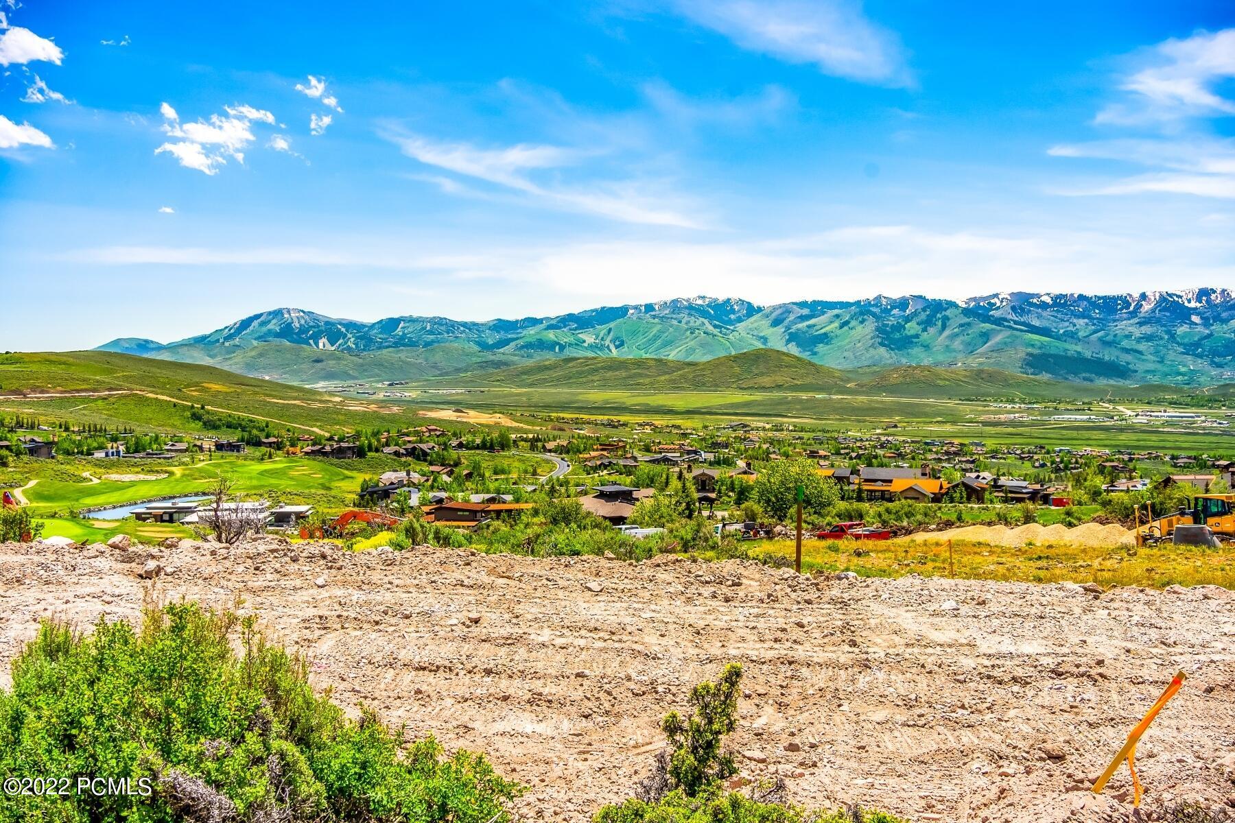 Park City, Utah 84098, United States, 5 Bedrooms Bedrooms, ,5 BathroomsBathrooms,Residential,Pending,74648