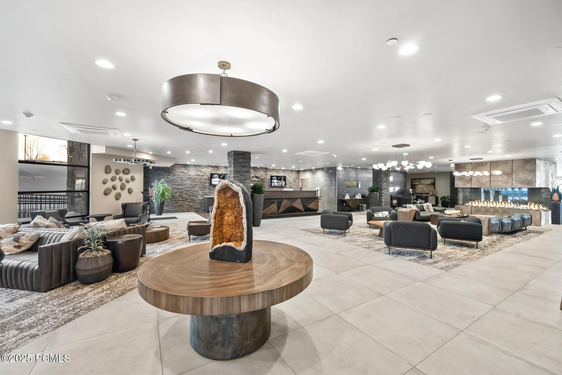 Heber City, Utah 84032, United States, 2 Bedrooms Bedrooms, ,2 BathroomsBathrooms,Residential,Active,254526