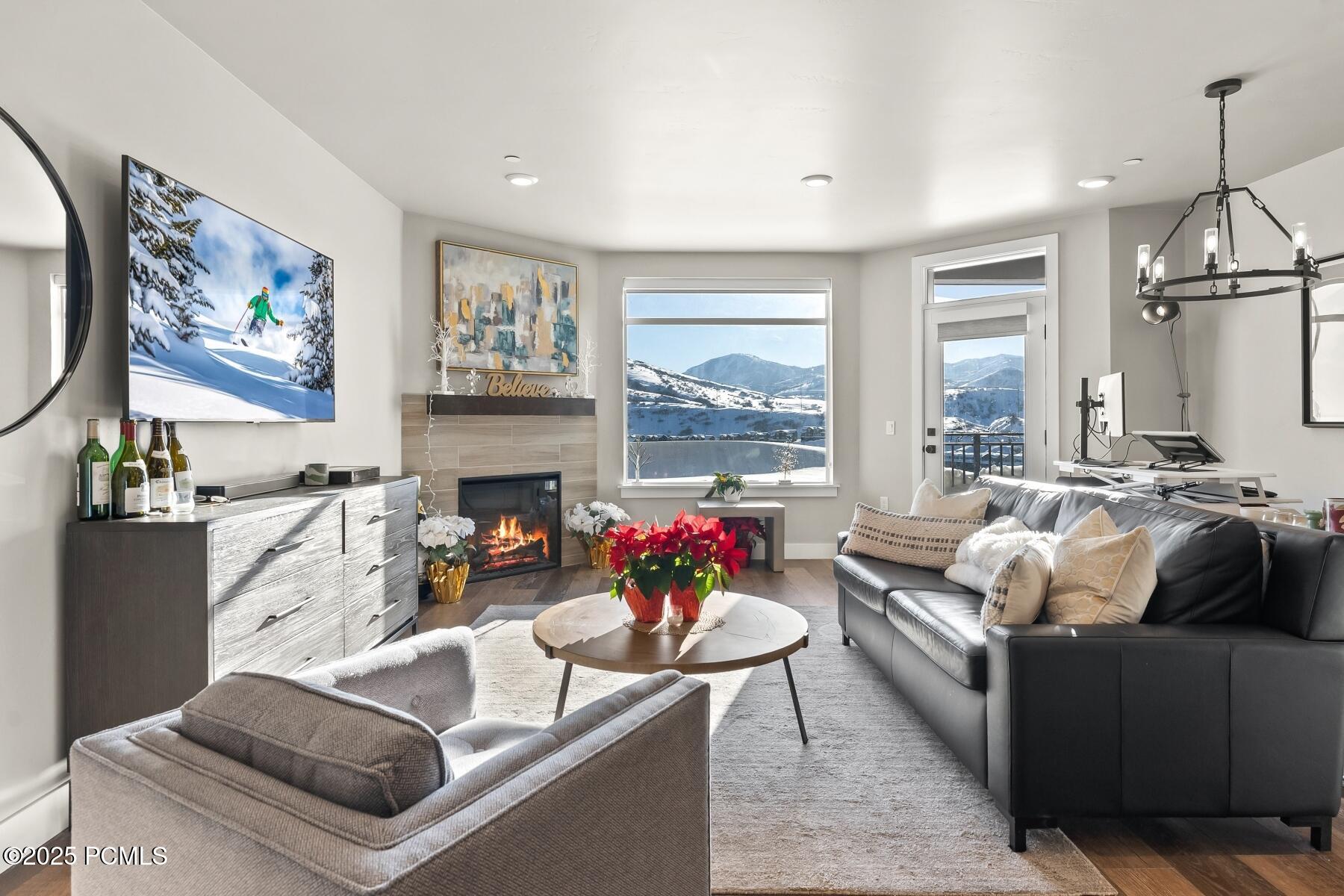 Heber City, Utah 84032, United States, 2 Bedrooms Bedrooms, ,2 BathroomsBathrooms,Residential,Active,254526