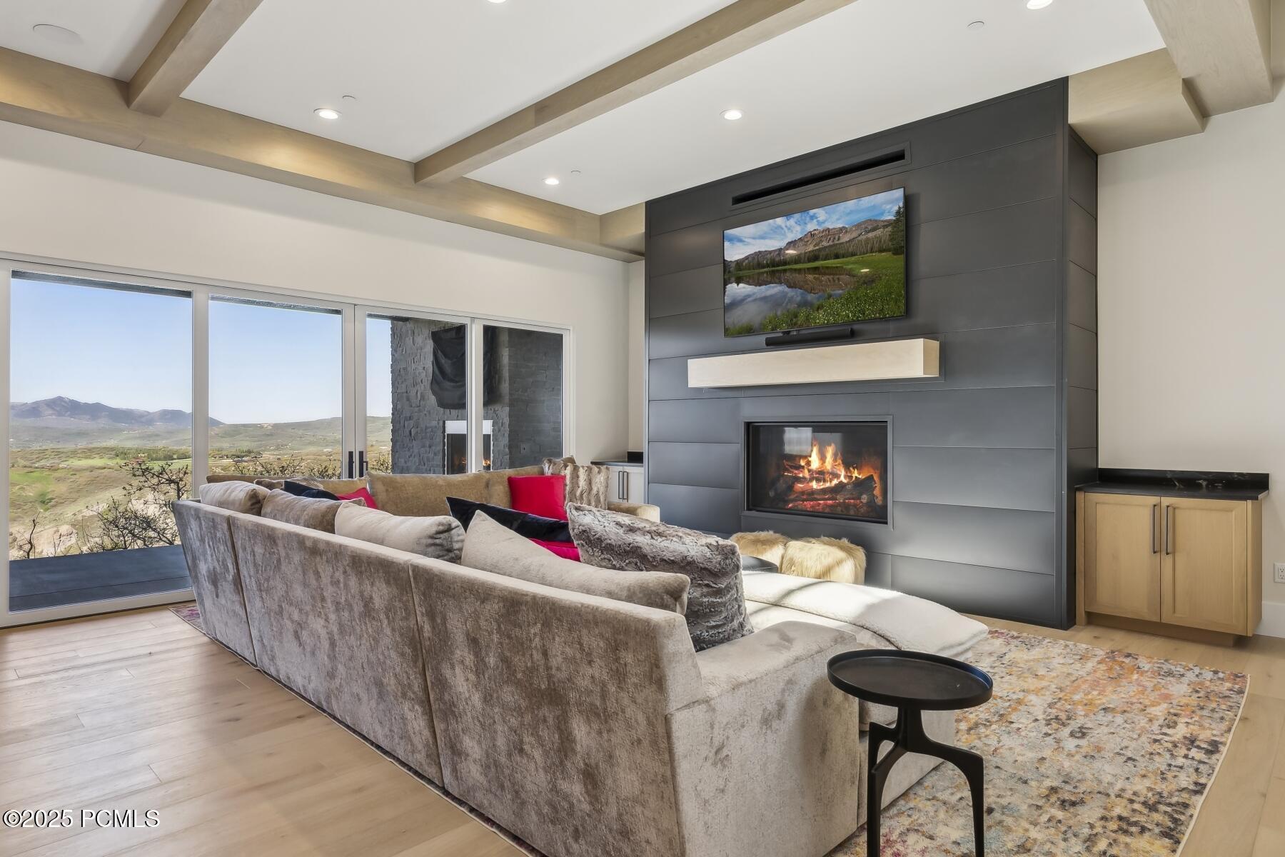 Park City, Utah 84098, United States, 5 Bedrooms Bedrooms, ,6 BathroomsBathrooms,Residential,Active,149432