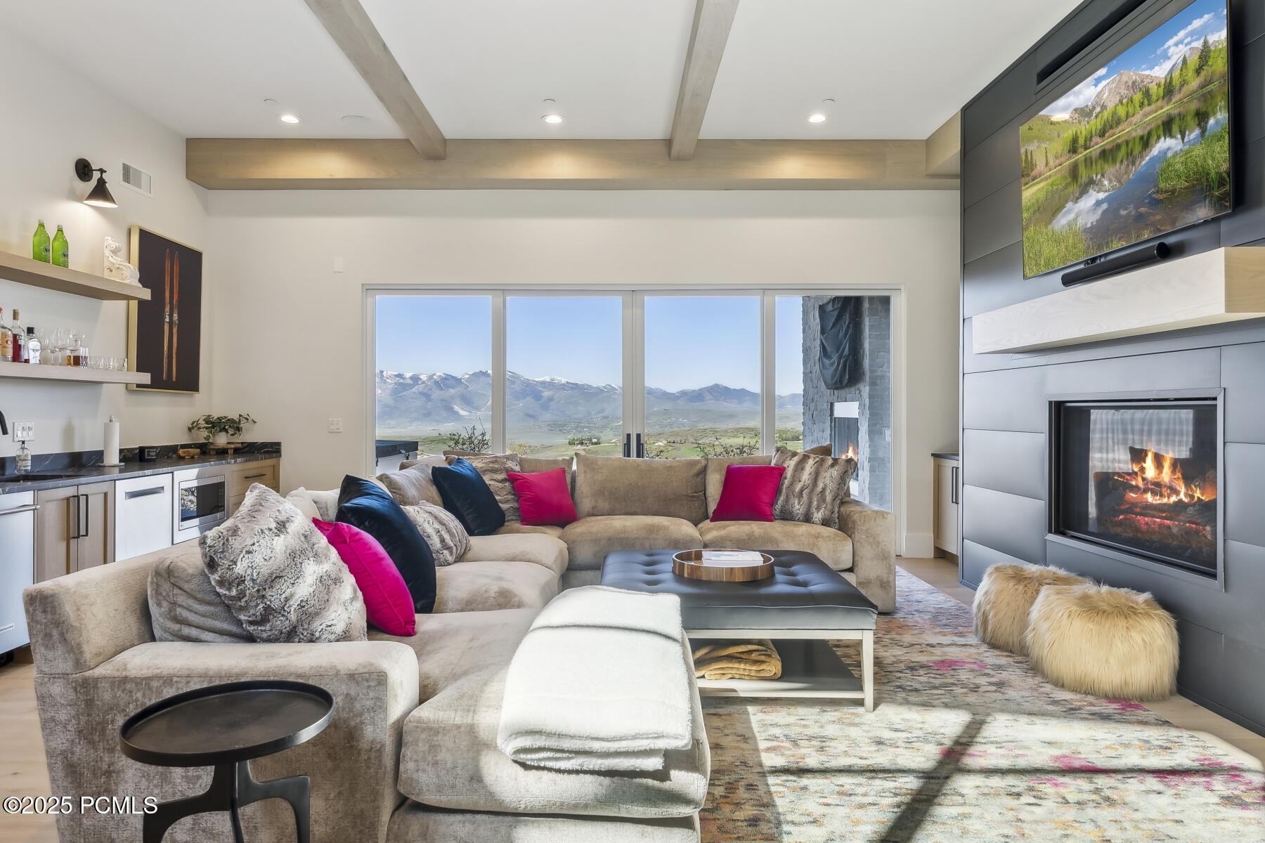 Park City, Utah 84098, United States, 5 Bedrooms Bedrooms, ,6 BathroomsBathrooms,Residential,Active,149432