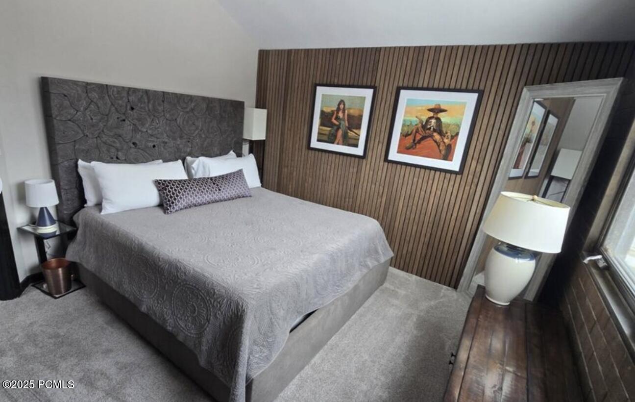 Park City, Utah 84060, United States, 2 Bedrooms Bedrooms, ,3 BathroomsBathrooms,Residential,Active,107642