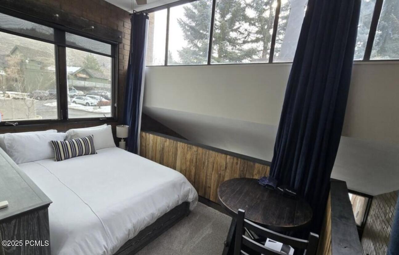 Park City, Utah 84060, United States, 2 Bedrooms Bedrooms, ,3 BathroomsBathrooms,Residential,Active,107642