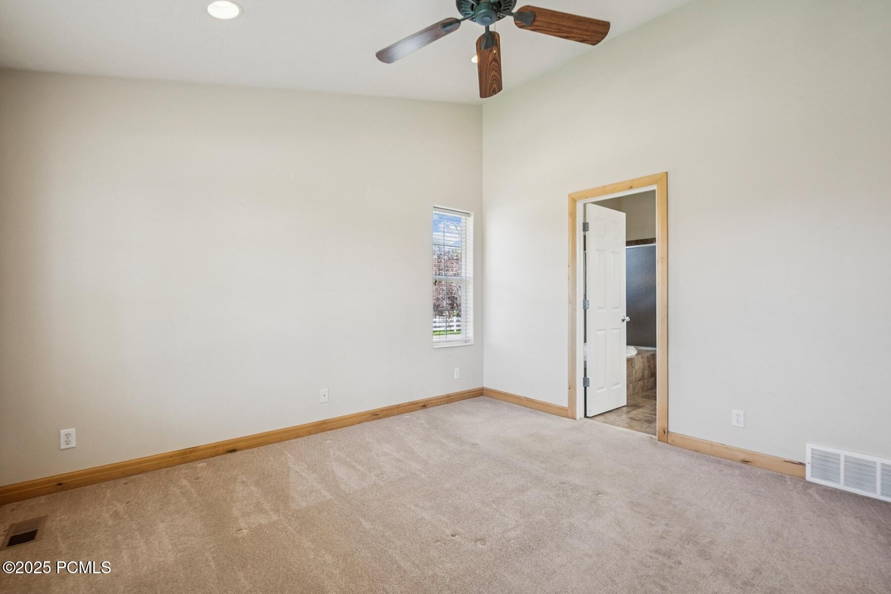 Heber City, Utah 84032, United States, 6 Bedrooms Bedrooms, ,4 BathroomsBathrooms,Residential,Active,168075