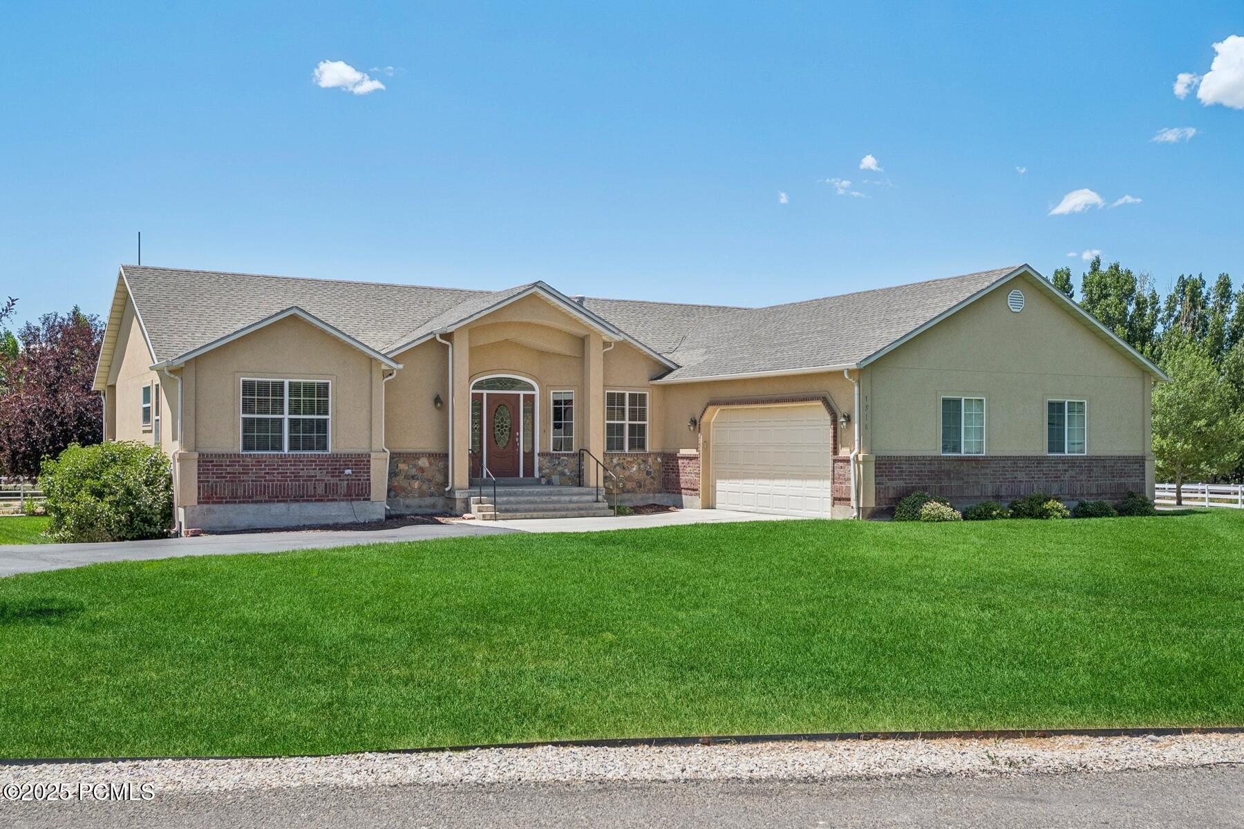 Heber City, Utah 84032, United States, 6 Bedrooms Bedrooms, ,4 BathroomsBathrooms,Residential,Active,168075