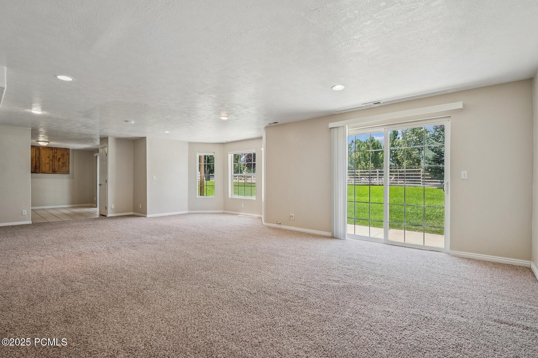 Heber City, Utah 84032, United States, 6 Bedrooms Bedrooms, ,4 BathroomsBathrooms,Residential,Active,168075