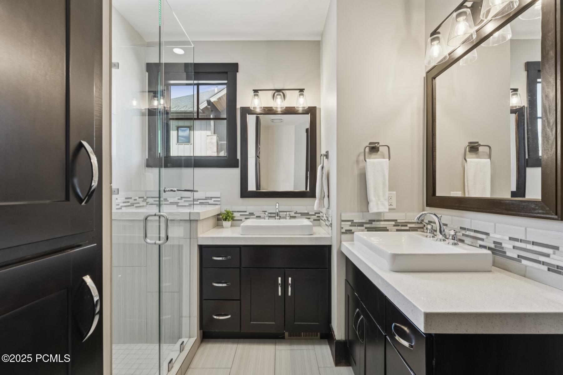 Park City, Utah 84068, United States, 6 Bedrooms Bedrooms, ,6 BathroomsBathrooms,Residential,Active,177098