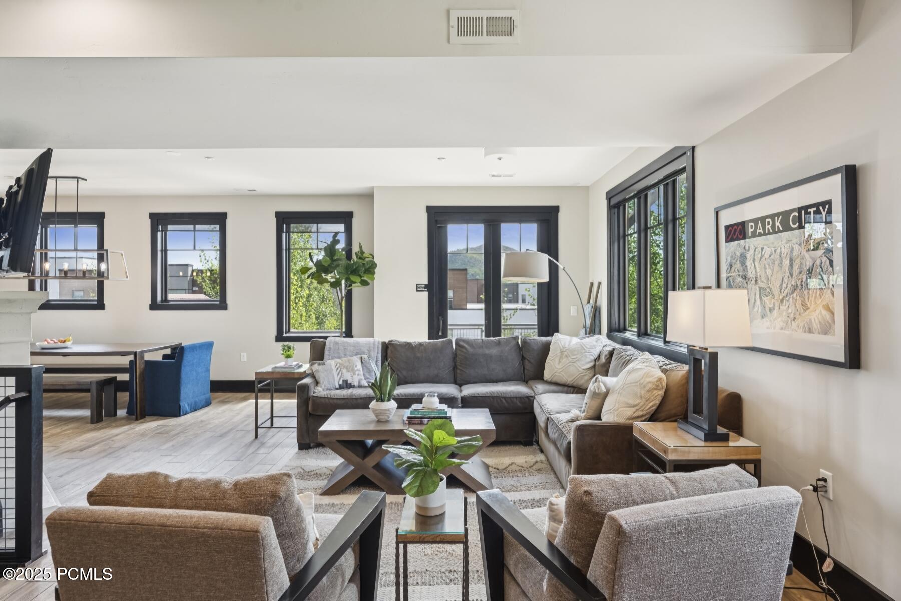 Park City, Utah 84068, United States, 6 Bedrooms Bedrooms, ,6 BathroomsBathrooms,Residential,Active,177098