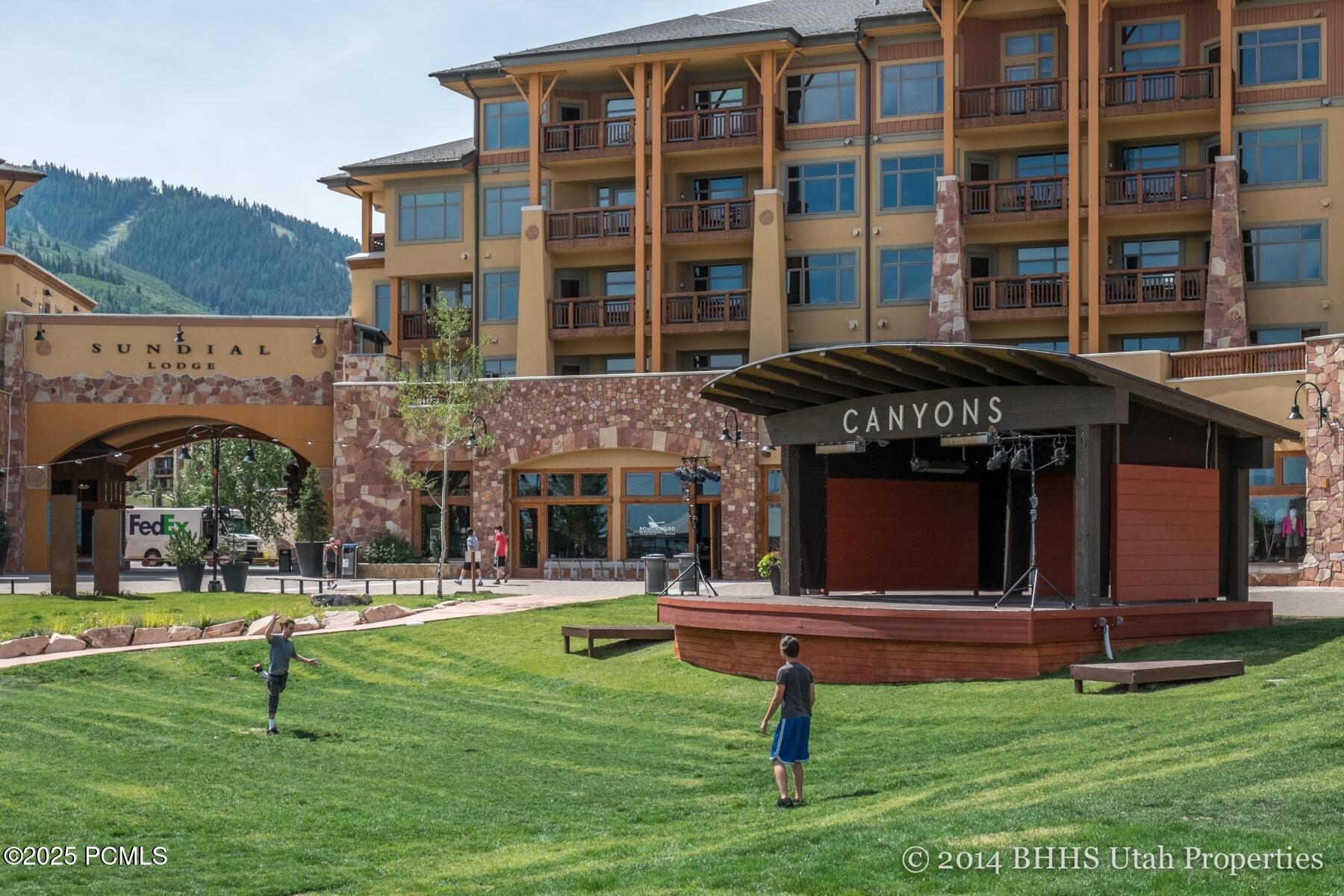 Park City, Utah 84068, United States, 6 Bedrooms Bedrooms, ,6 BathroomsBathrooms,Residential,Active,177098