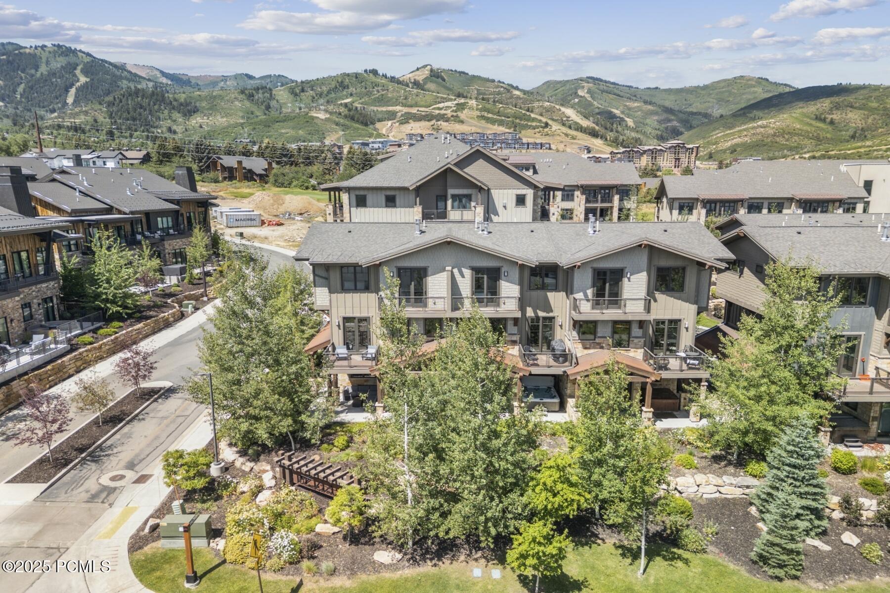 Park City, Utah 84068, United States, 6 Bedrooms Bedrooms, ,6 BathroomsBathrooms,Residential,Active,177098