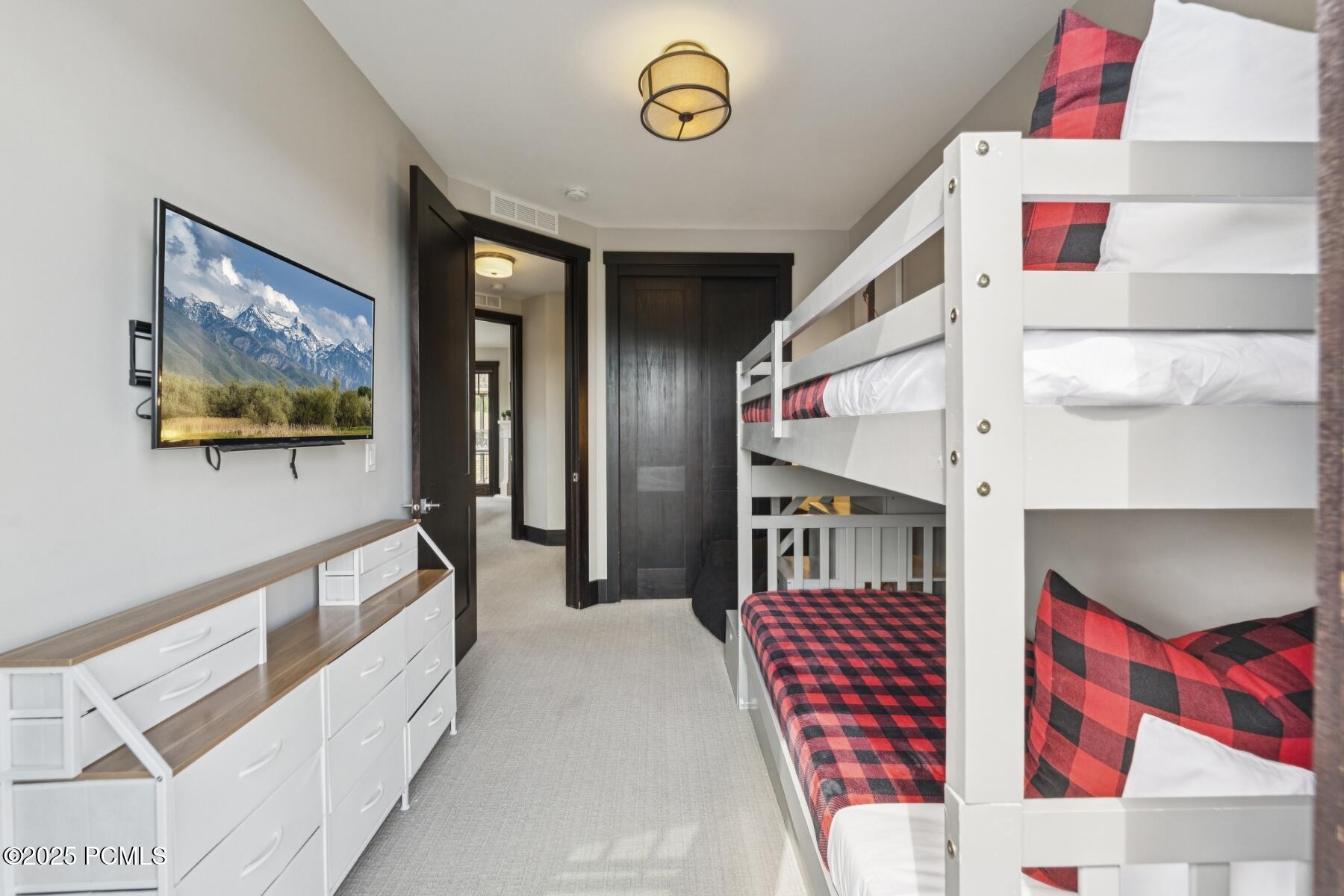 Park City, Utah 84068, United States, 6 Bedrooms Bedrooms, ,6 BathroomsBathrooms,Residential,Active,177098