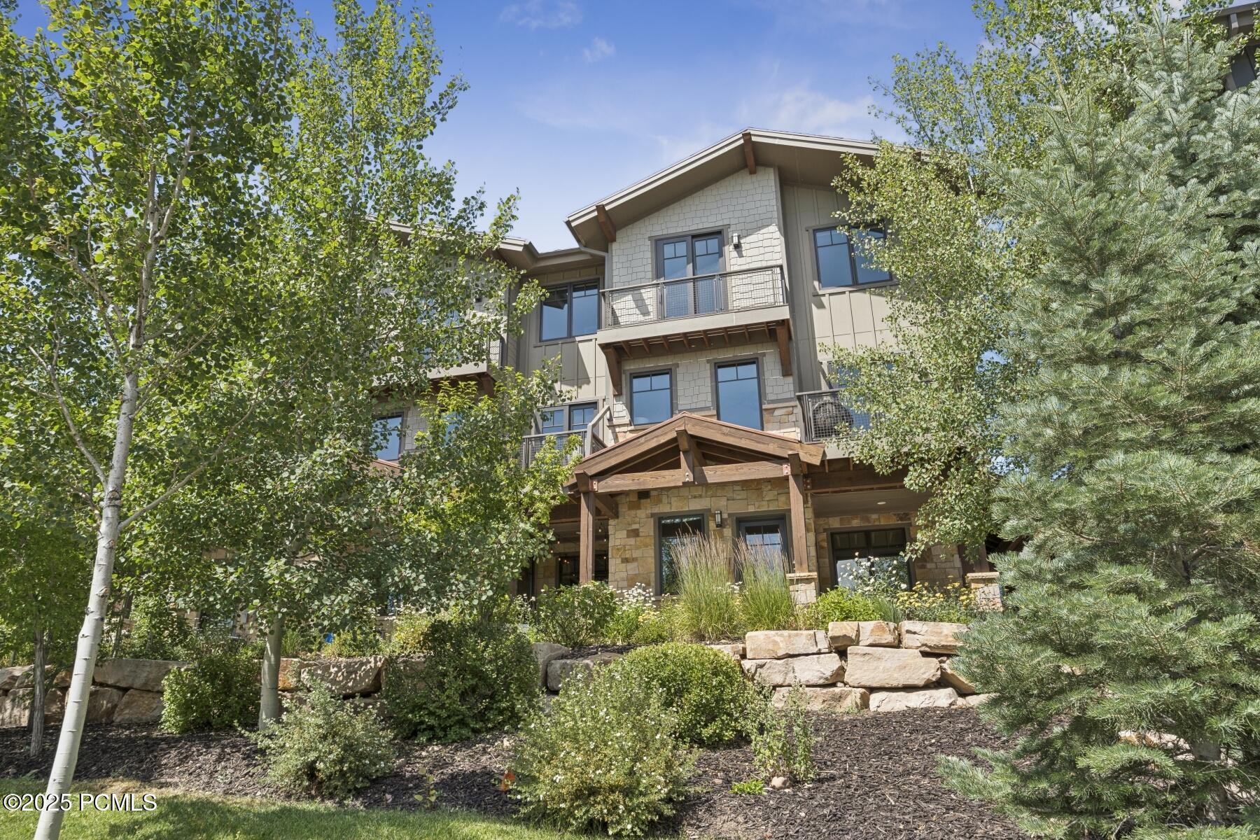 Park City, Utah 84068, United States, 6 Bedrooms Bedrooms, ,6 BathroomsBathrooms,Residential,Active,177098