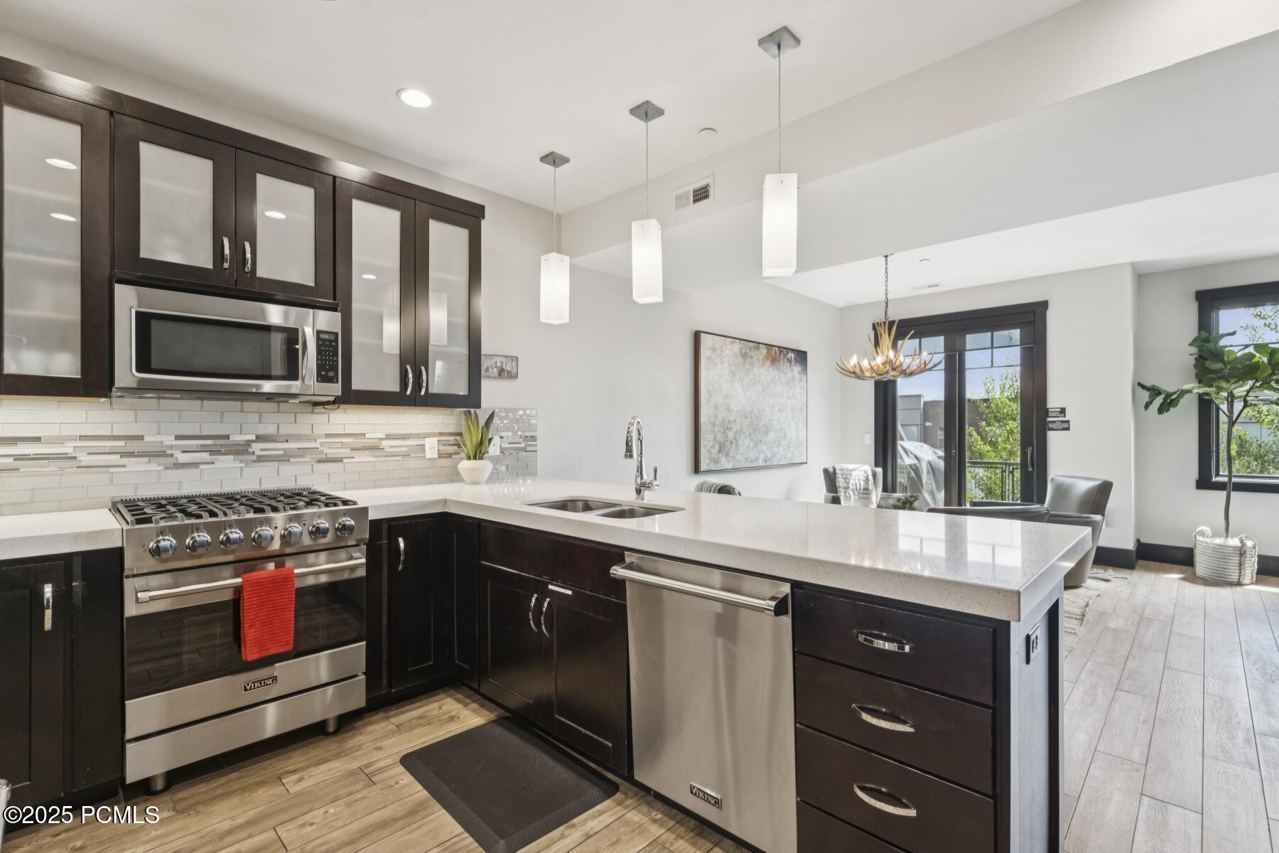 Park City, Utah 84068, United States, 6 Bedrooms Bedrooms, ,6 BathroomsBathrooms,Residential,Active,177098