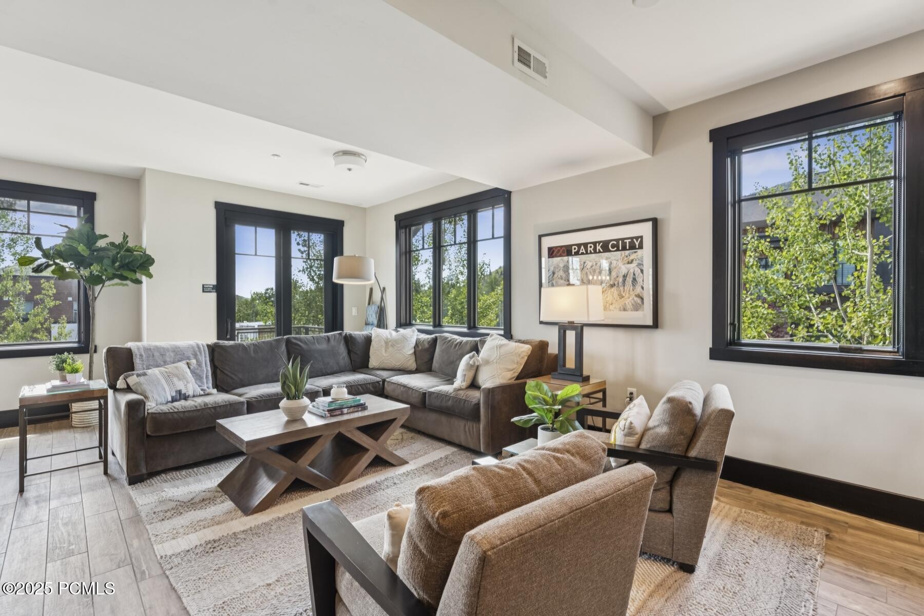 Park City, Utah 84068, United States, 6 Bedrooms Bedrooms, ,6 BathroomsBathrooms,Residential,Active,177098