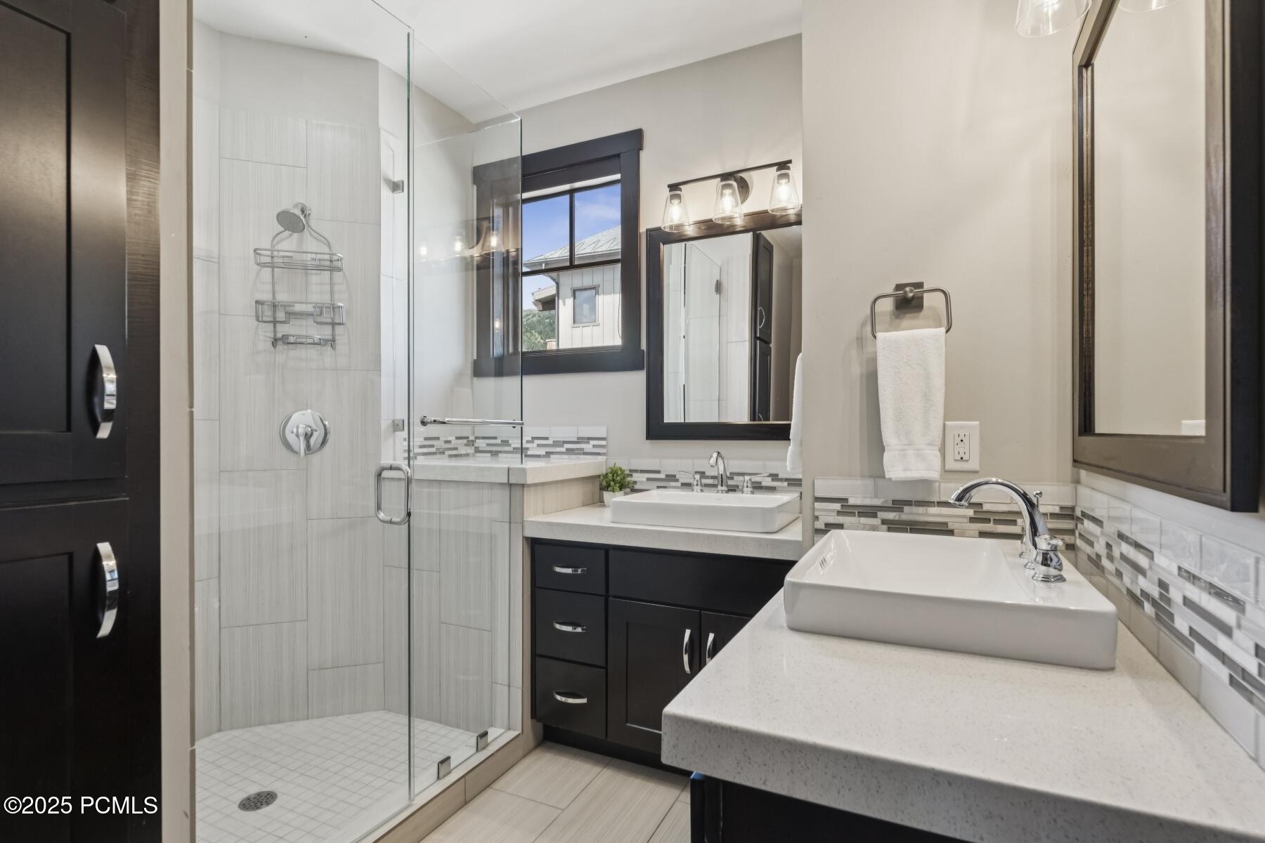 Park City, Utah 84068, United States, 6 Bedrooms Bedrooms, ,6 BathroomsBathrooms,Residential,Active,177098