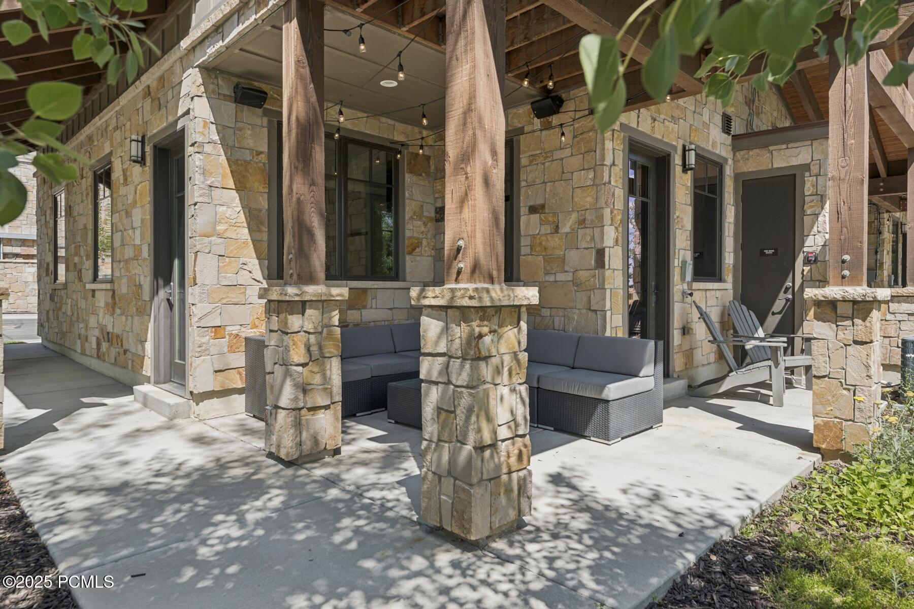 Park City, Utah 84068, United States, 6 Bedrooms Bedrooms, ,6 BathroomsBathrooms,Residential,Active,177098