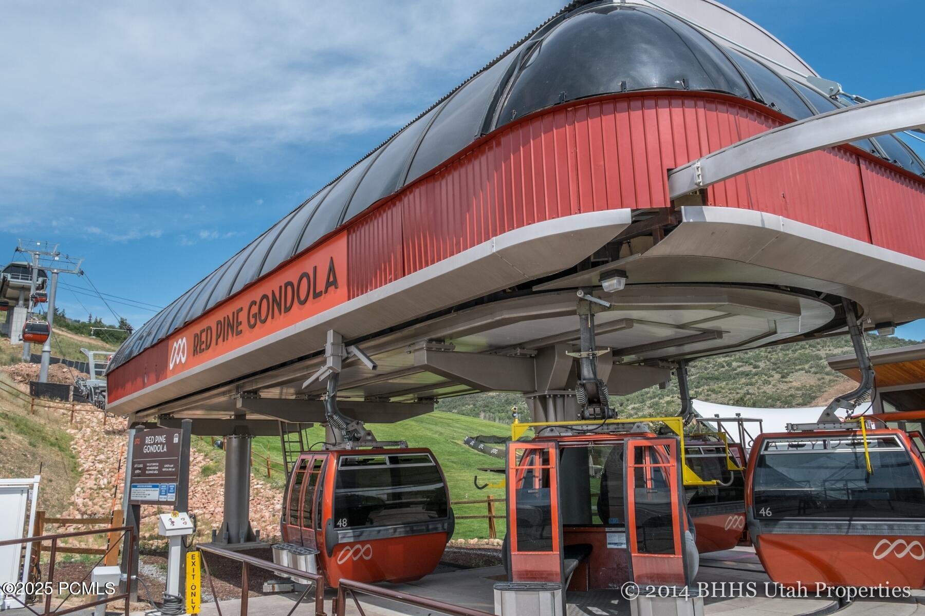 Park City, Utah 84068, United States, 6 Bedrooms Bedrooms, ,6 BathroomsBathrooms,Residential,Active,177098