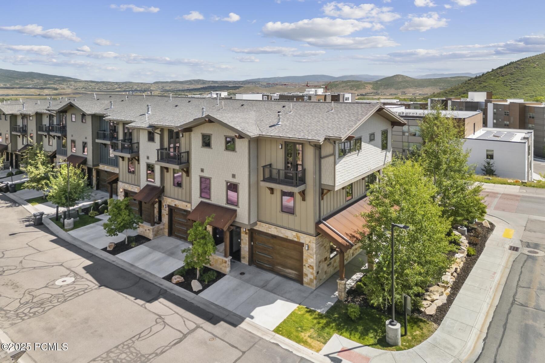 Park City, Utah 84068, United States, 6 Bedrooms Bedrooms, ,6 BathroomsBathrooms,Residential,Active,177098
