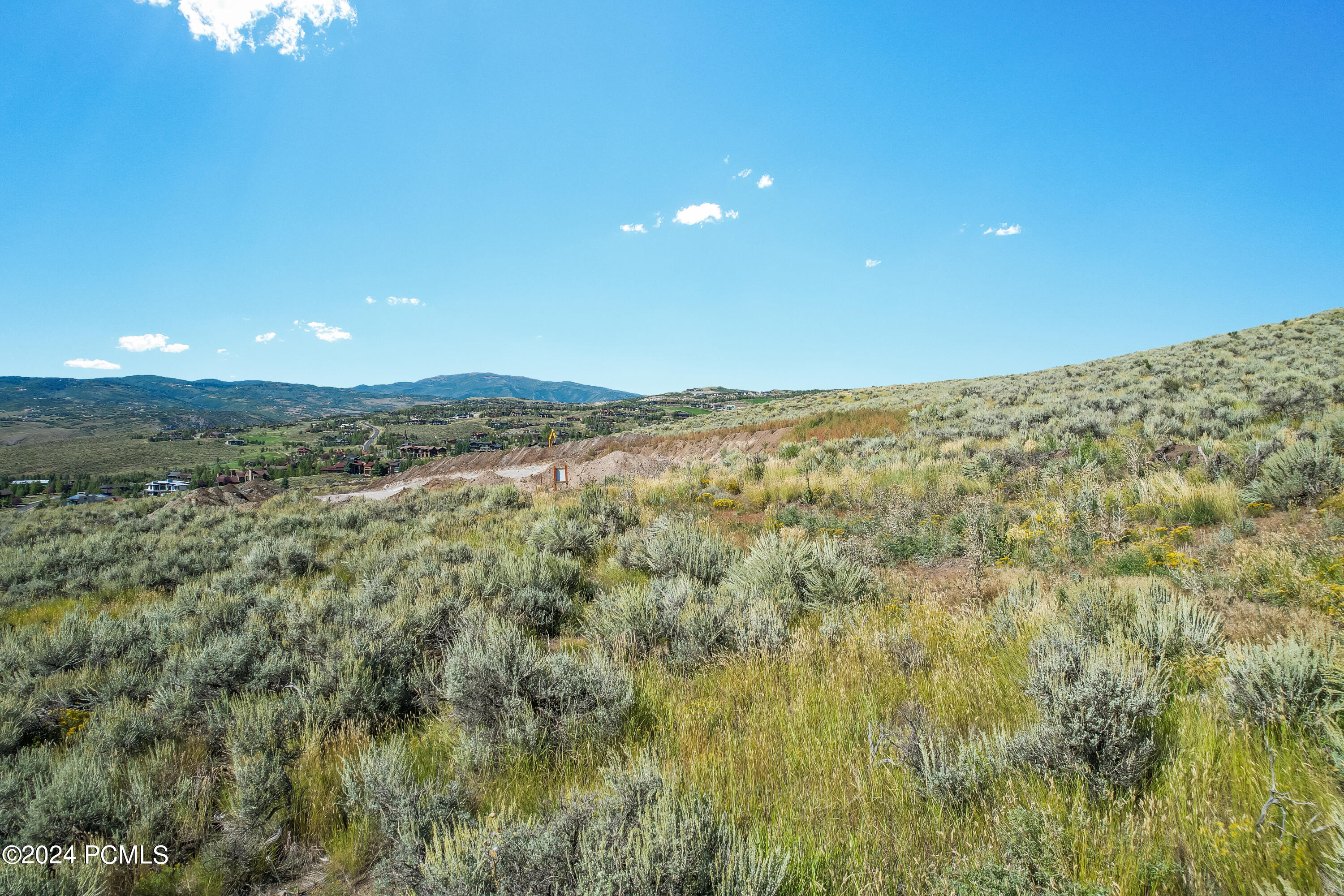 Park City, Utah 84098, United States, 5 Bedrooms Bedrooms, ,7 BathroomsBathrooms,Residential,Pending,62335