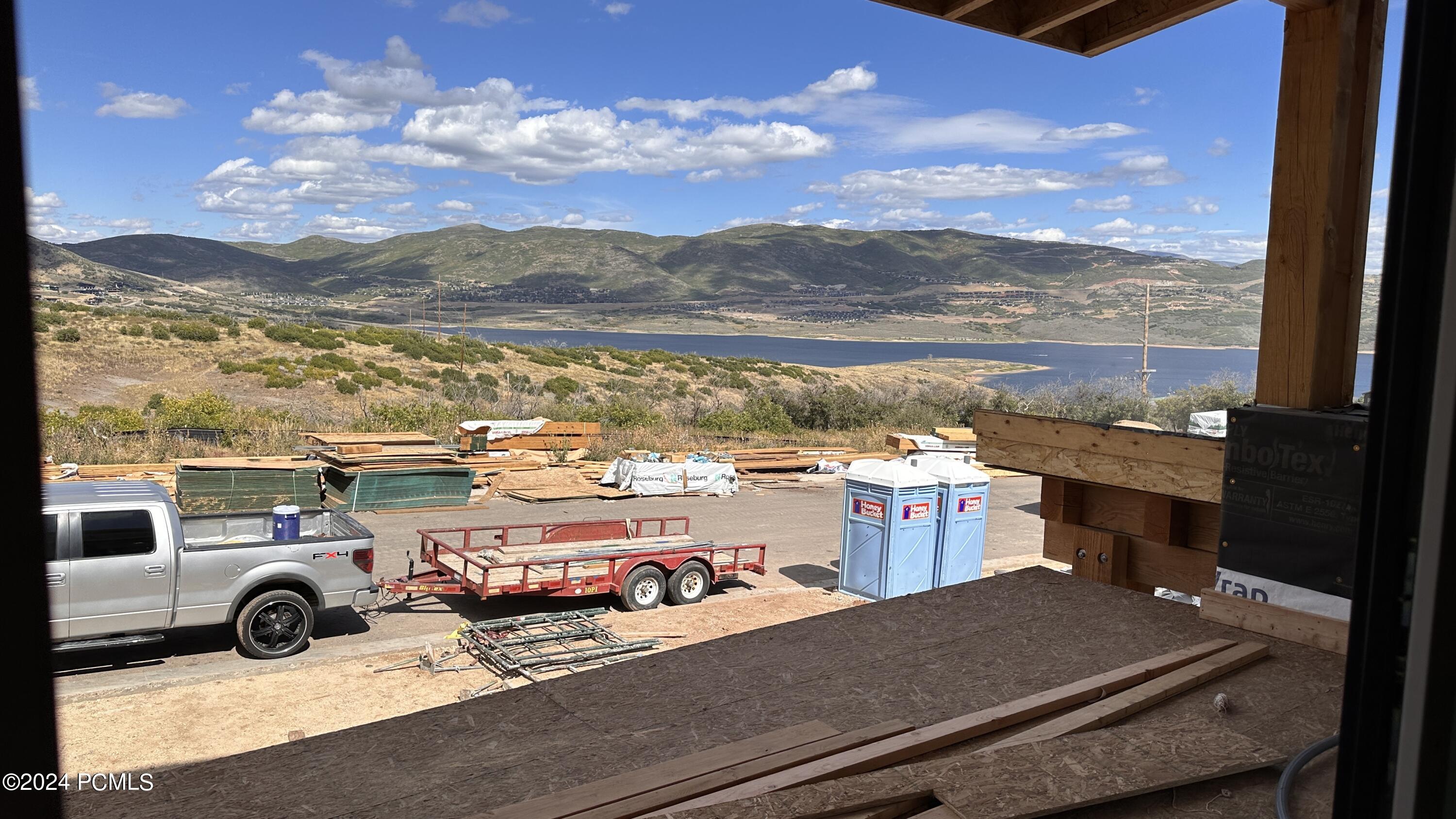 Mayflower Mountain, Utah 84032, United States, 5 Bedrooms Bedrooms, ,6 BathroomsBathrooms,Residential,Pending,58816