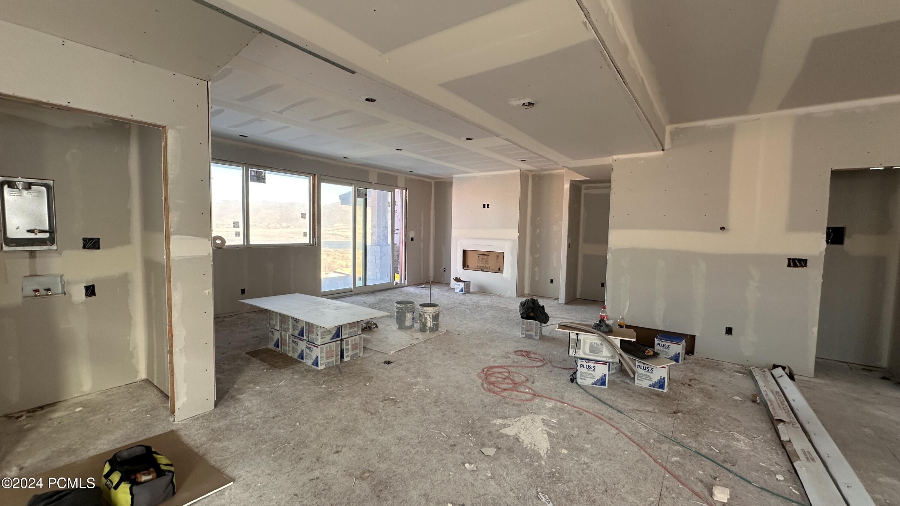 Mayflower Mountain, Utah 84032, United States, 5 Bedrooms Bedrooms, ,6 BathroomsBathrooms,Residential,Pending,58816