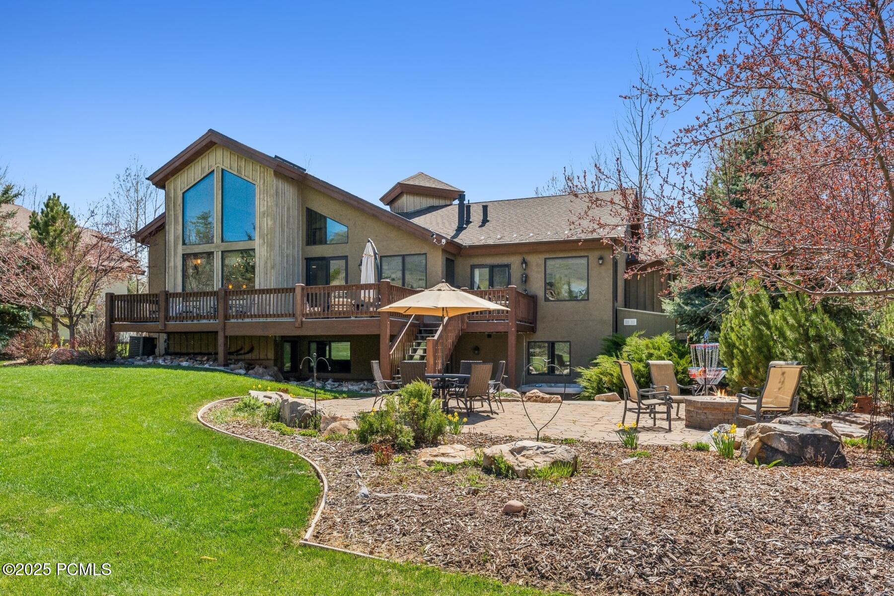 Park City, Utah 84098, United States, 5 Bedrooms Bedrooms, ,4 BathroomsBathrooms,Residential,Pending,123441