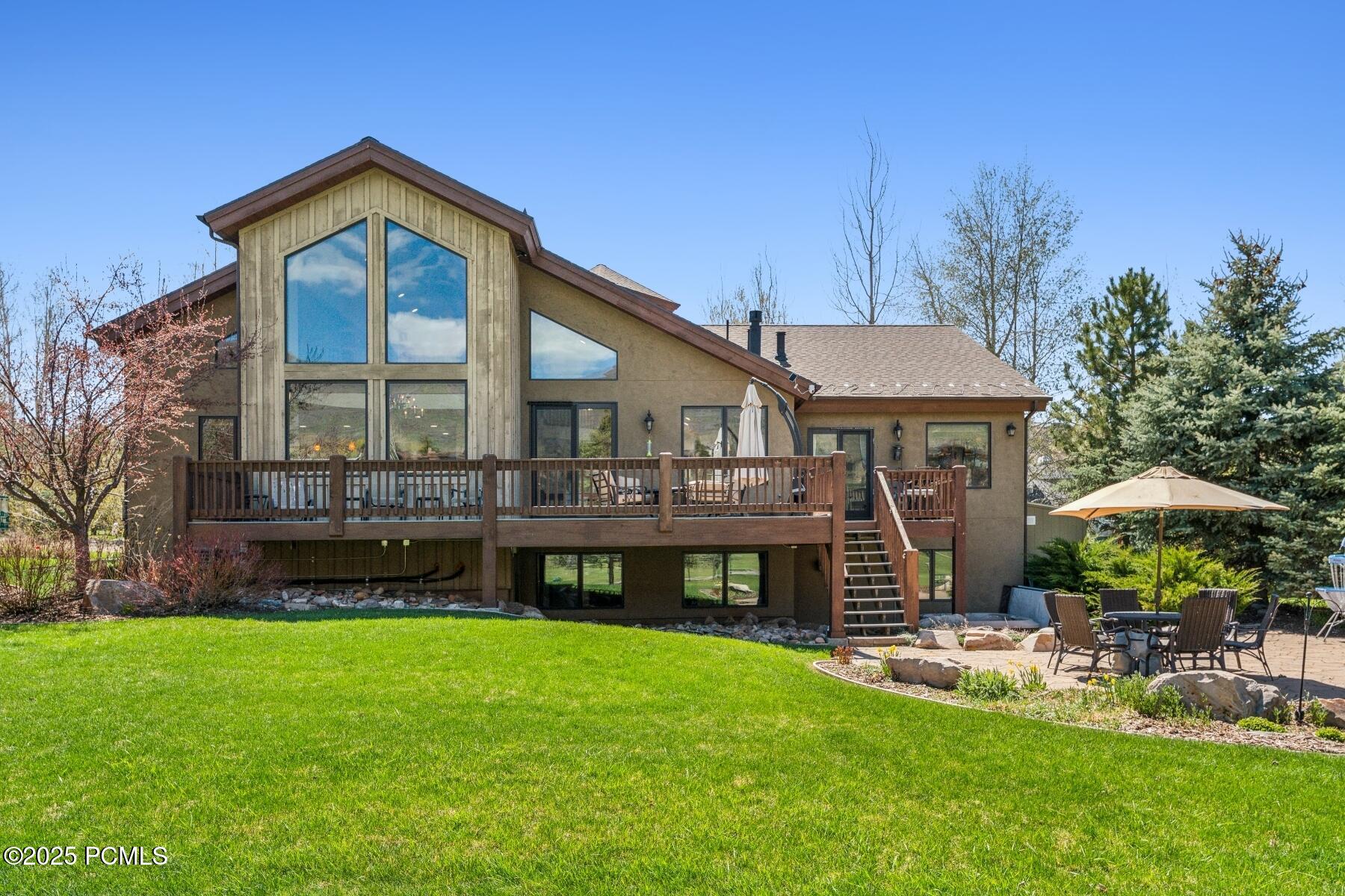 Park City, Utah 84098, United States, 5 Bedrooms Bedrooms, ,4 BathroomsBathrooms,Residential,Pending,123441