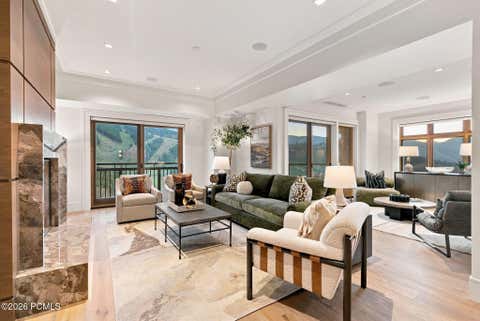 Condo For Sale - 2300 S Deer Valley Drive #808<br/> Park City, UT 84060