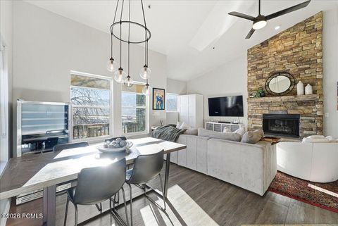 Townhouse For Sale - 333 E Keetly Station Circle<br/> Kamas, UT 84036