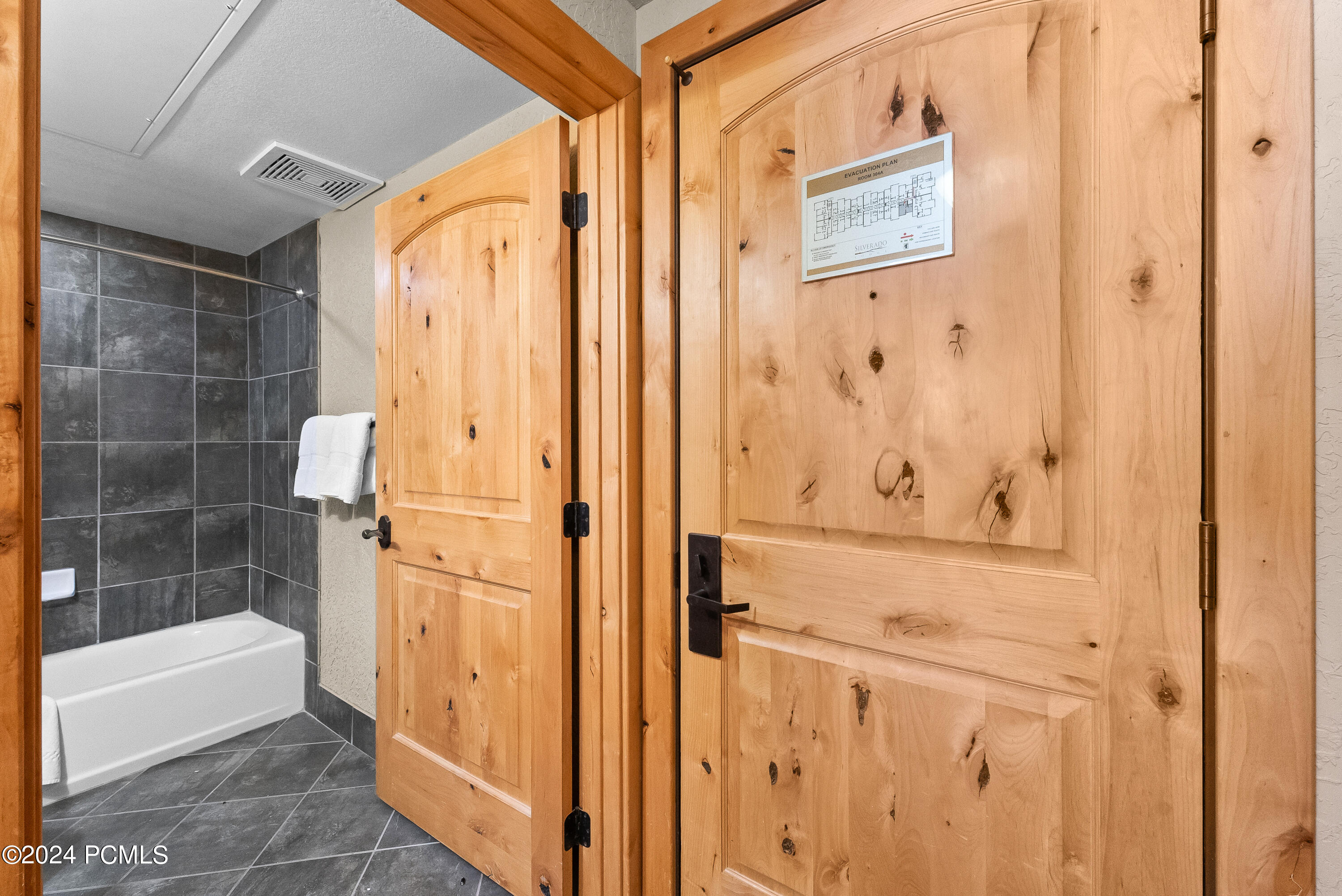2669 Canyons Resort Drive #304, Park City, Utah image 12
