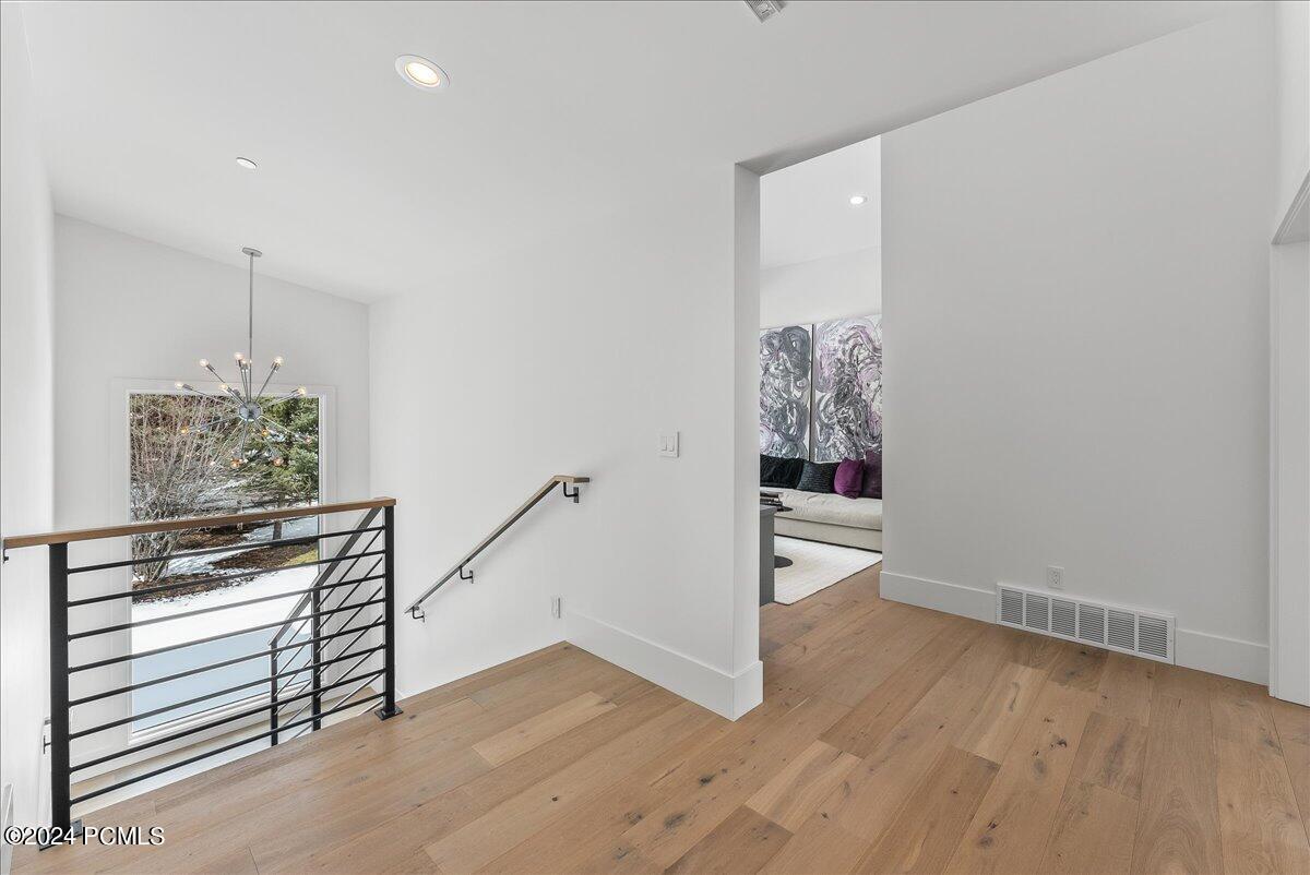 Park City, Utah 84060, United States, 4 Bedrooms Bedrooms, ,5 BathroomsBathrooms,Residential,Pending,52807