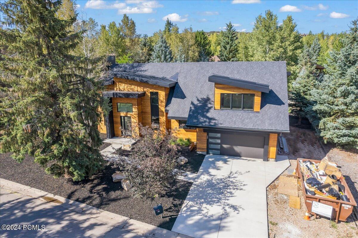 Park City, Utah 84060, United States, 4 Bedrooms Bedrooms, ,5 BathroomsBathrooms,Residential,Pending,52807