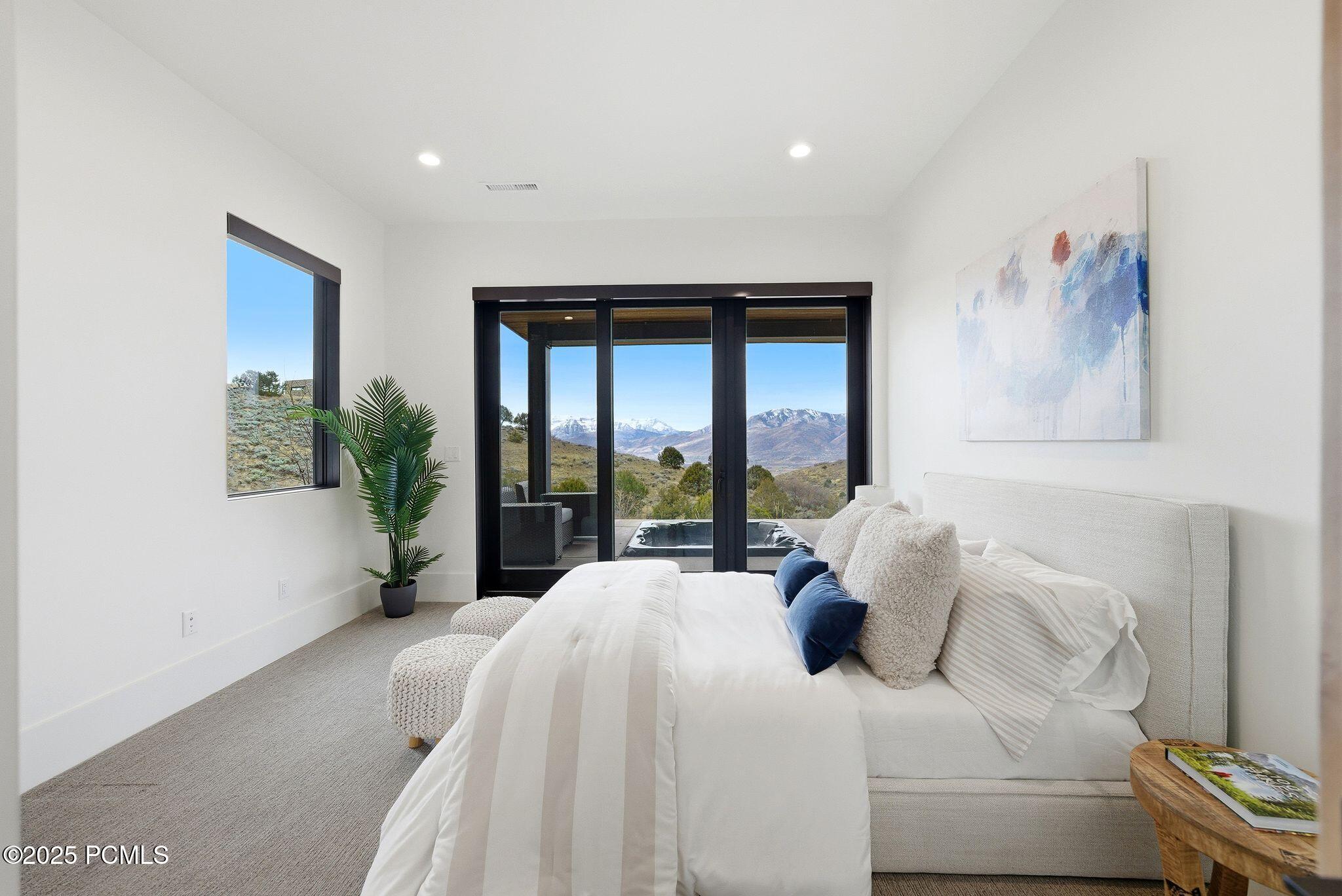 Heber City, Utah 84032, United States, 5 Bedrooms Bedrooms, ,7 BathroomsBathrooms,Residential,Active,250326