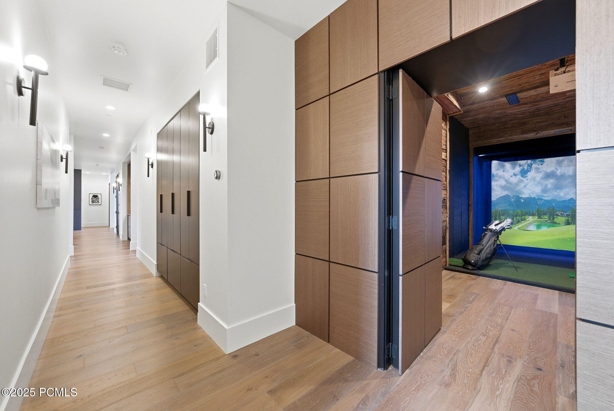 Heber City, Utah 84032, United States, 5 Bedrooms Bedrooms, ,7 BathroomsBathrooms,Residential,Active,250326