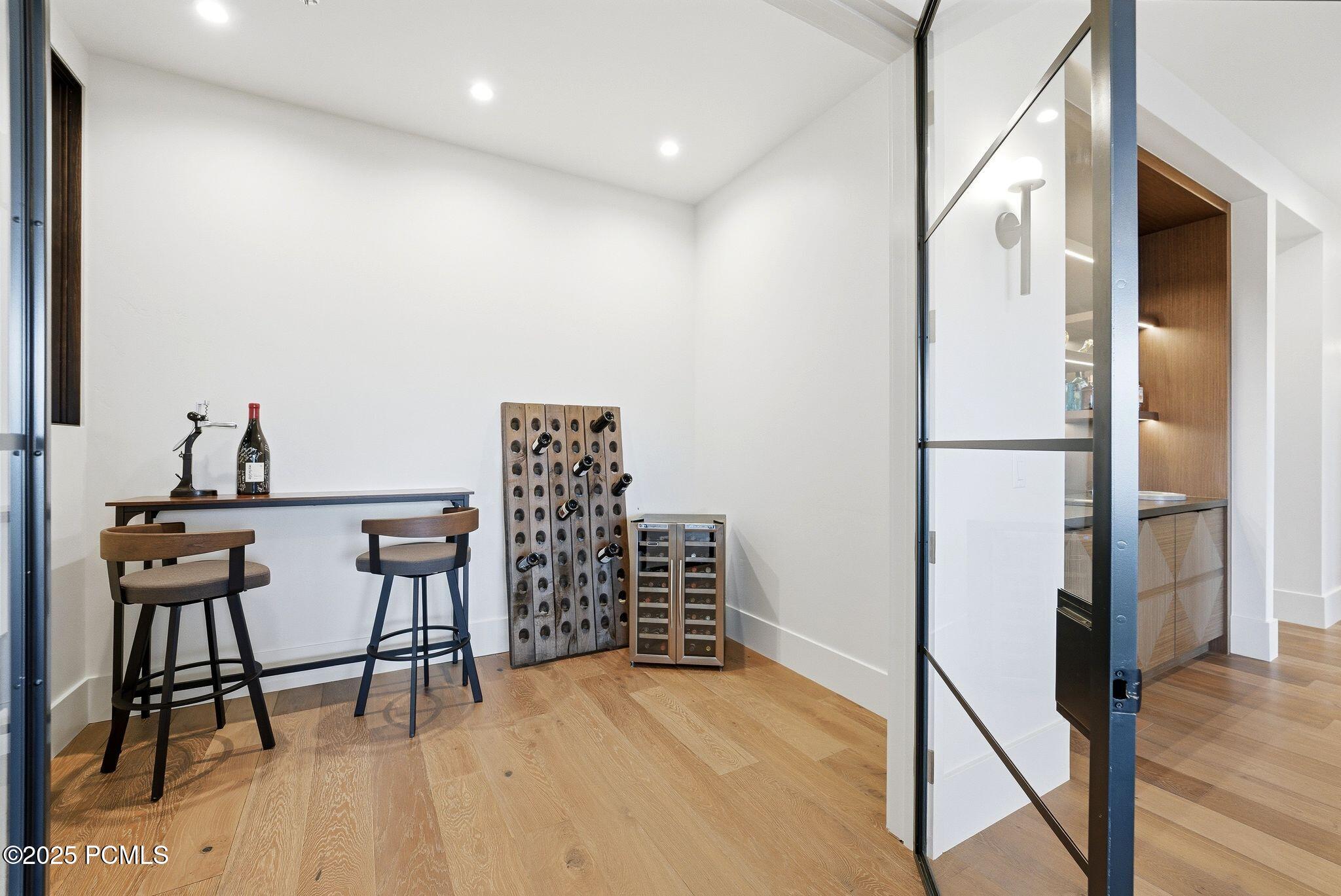 Heber City, Utah 84032, United States, 5 Bedrooms Bedrooms, ,7 BathroomsBathrooms,Residential,Active,250326