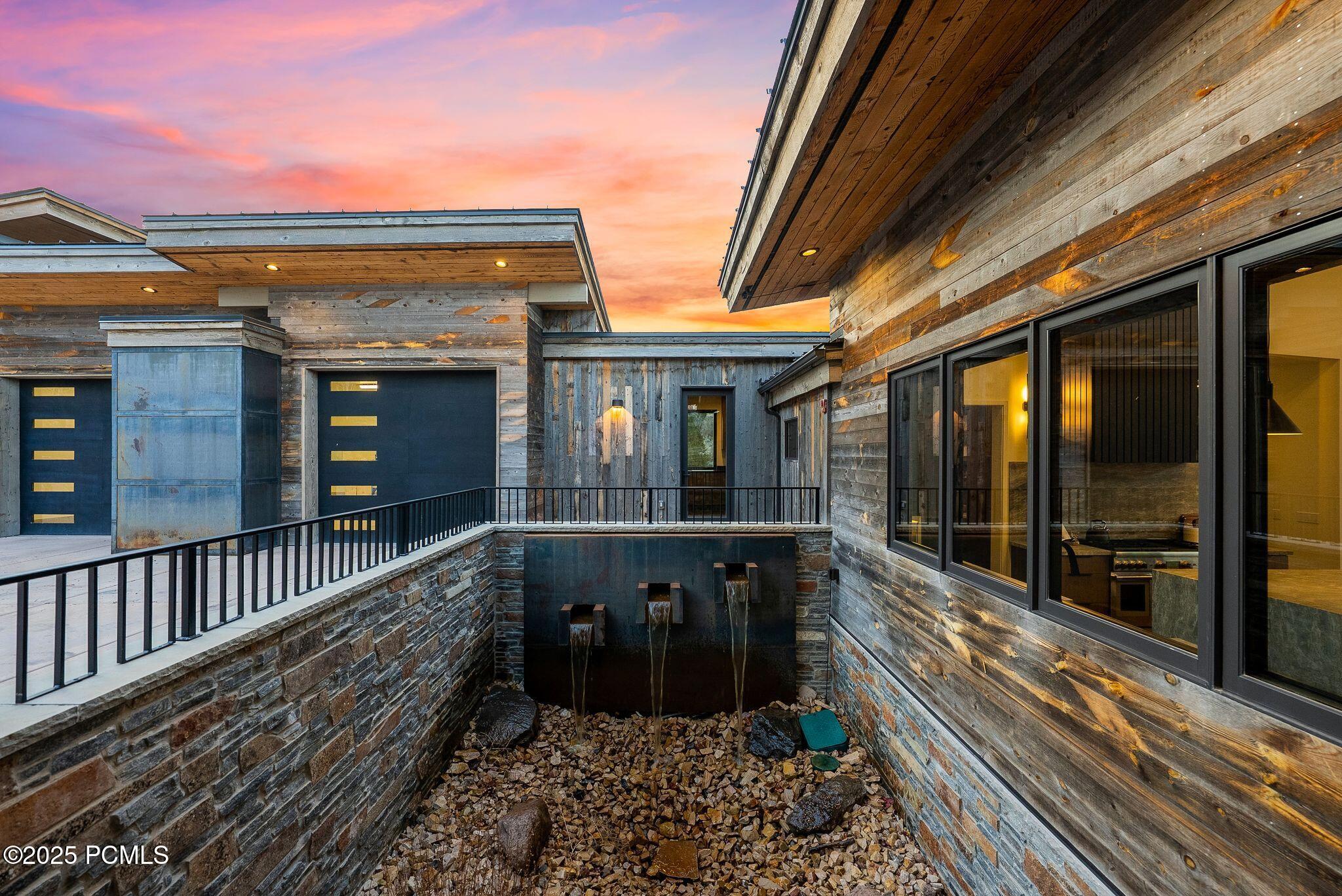 Heber City, Utah 84032, United States, 5 Bedrooms Bedrooms, ,7 BathroomsBathrooms,Residential,Active,250326