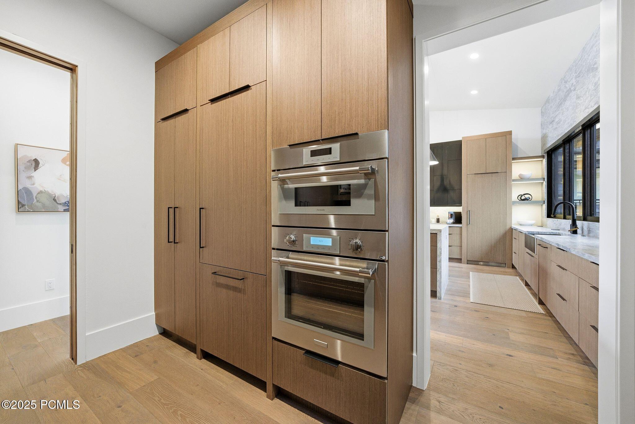 Heber City, Utah 84032, United States, 5 Bedrooms Bedrooms, ,7 BathroomsBathrooms,Residential,Active,250326