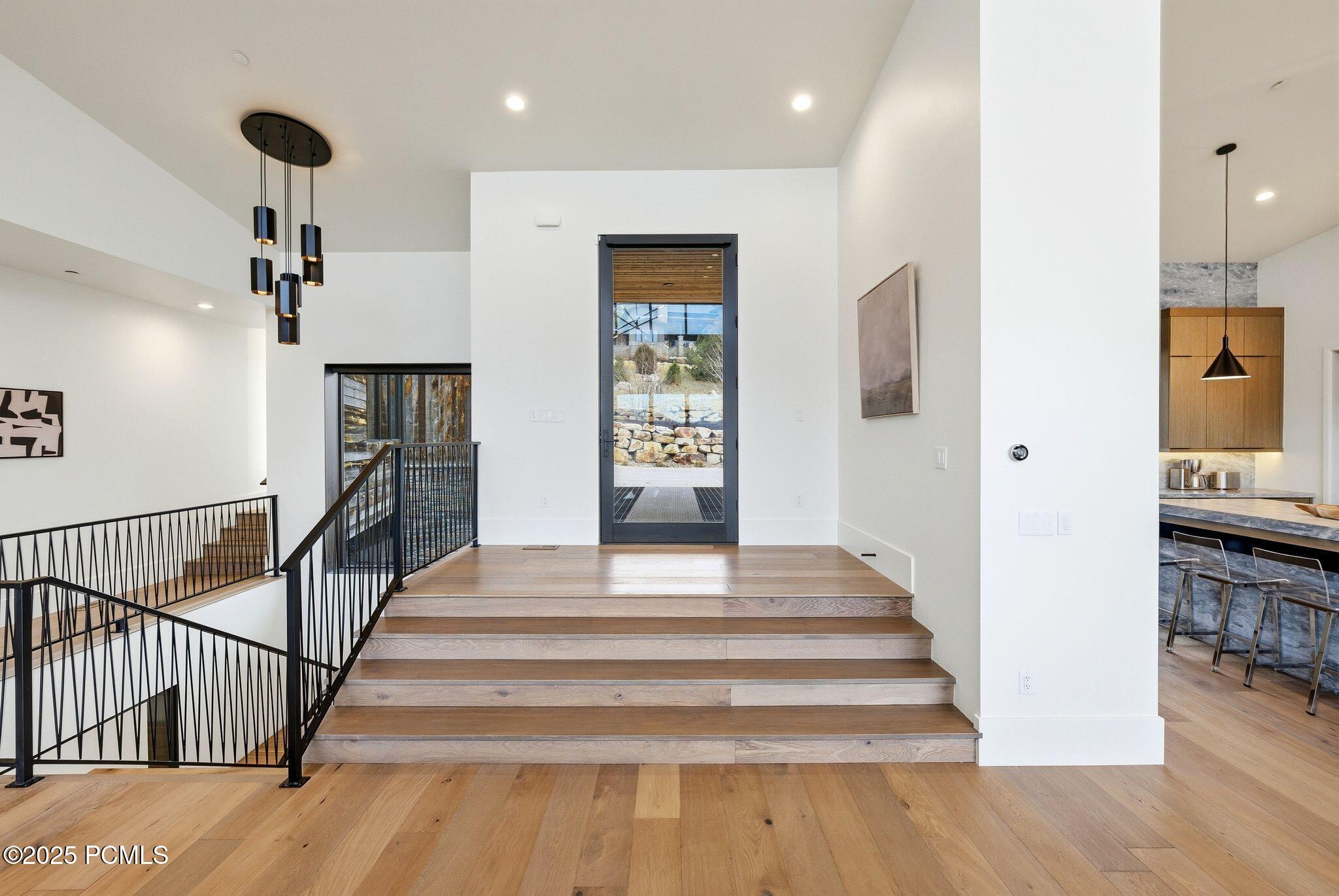 Heber City, Utah 84032, United States, 5 Bedrooms Bedrooms, ,7 BathroomsBathrooms,Residential,Active,250326