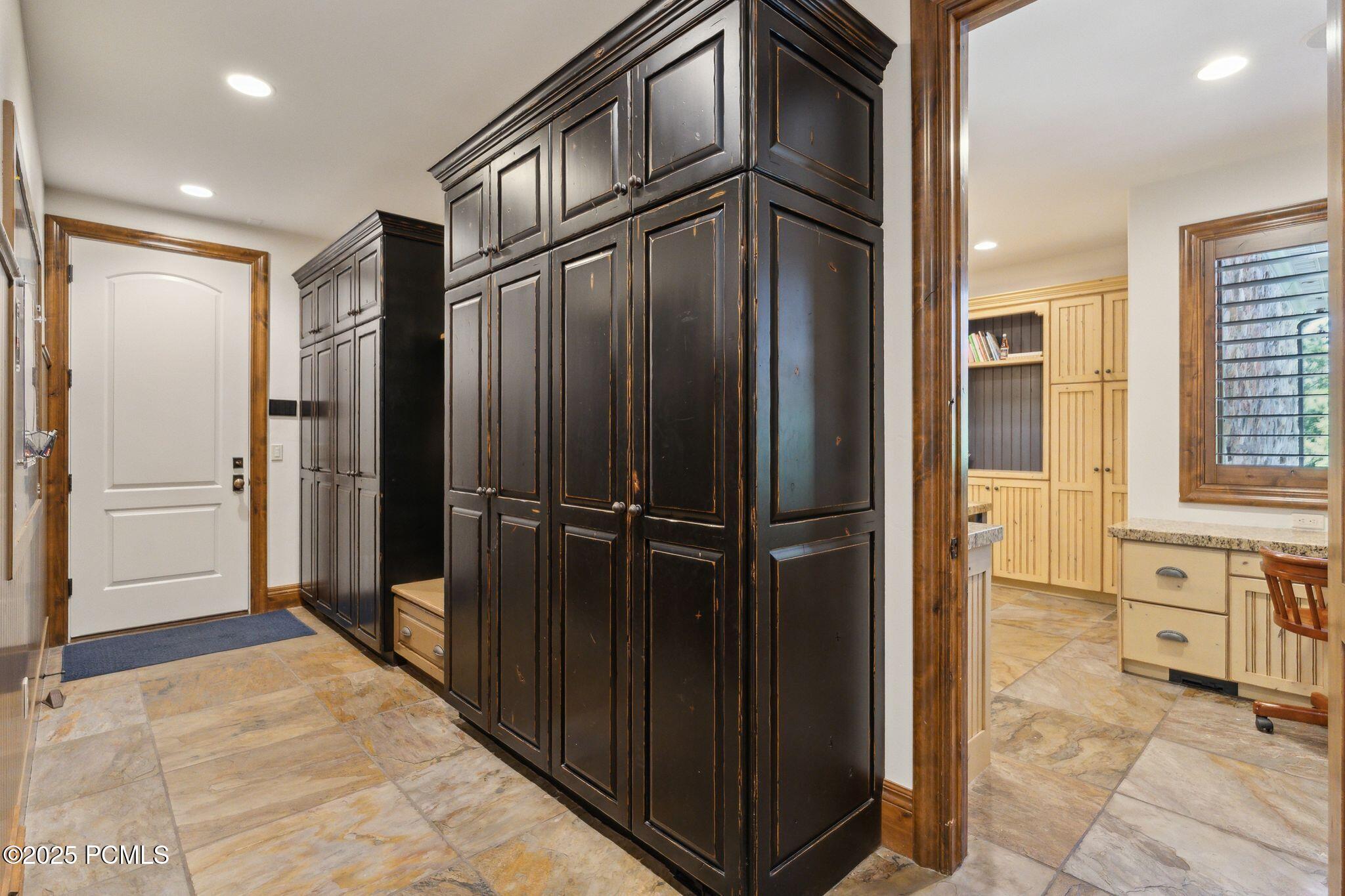 1 Cross Hill Lane, Sandy, Utah image 36