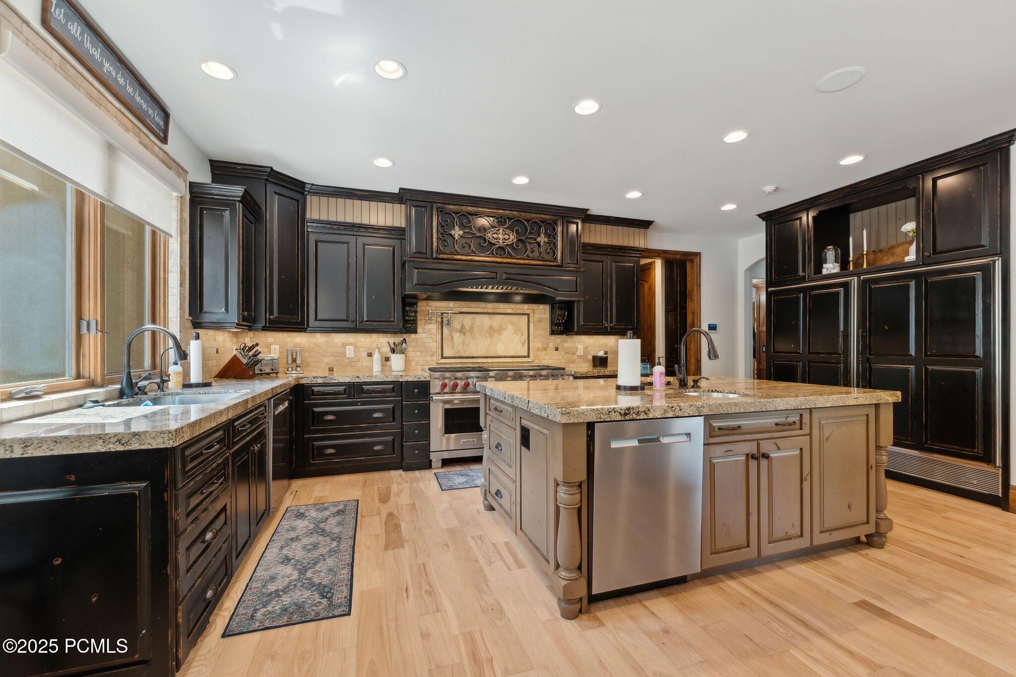 1 Cross Hill Lane, Sandy, Utah image 32