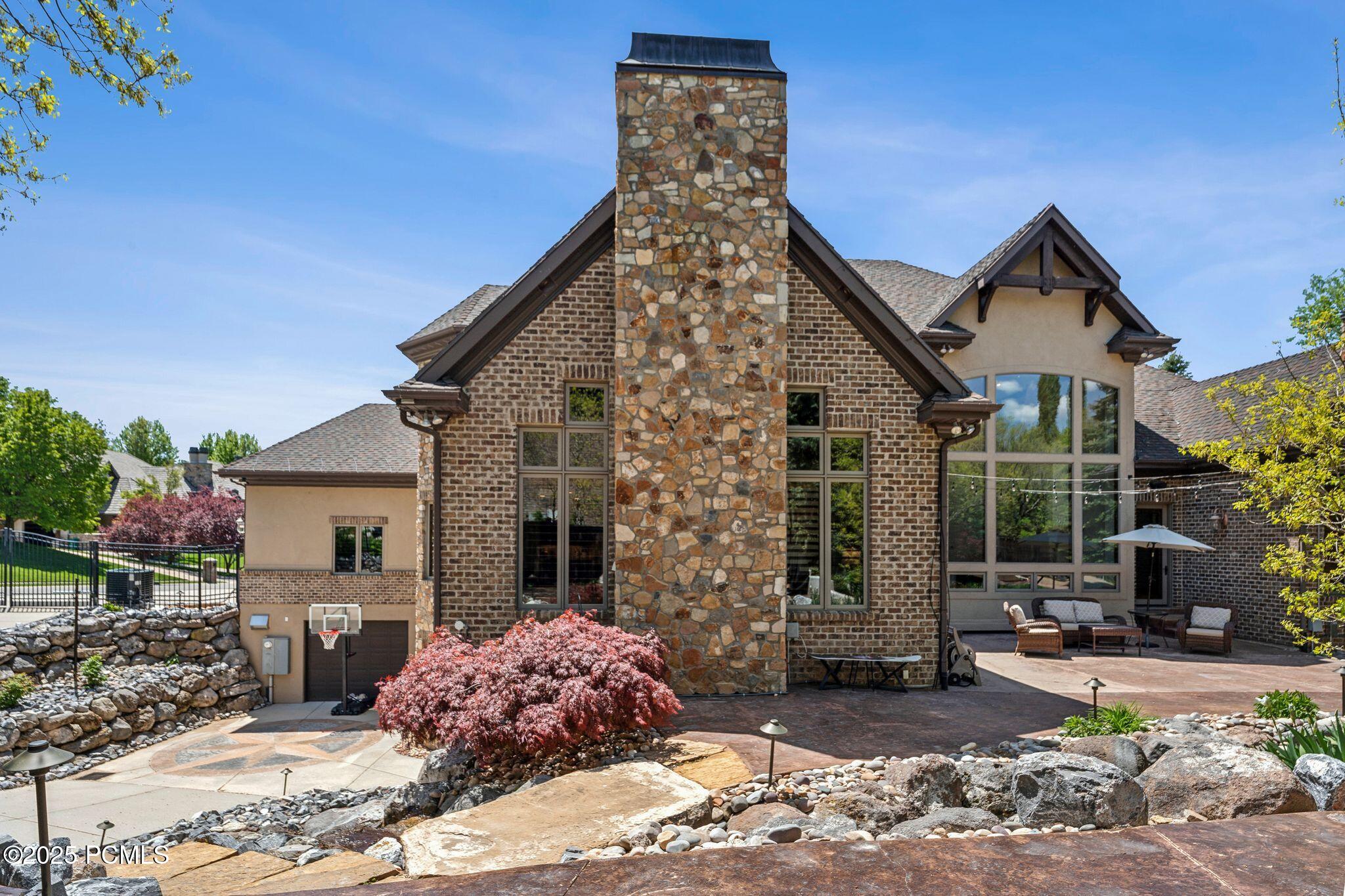 1 Cross Hill Lane, Sandy, Utah image 8