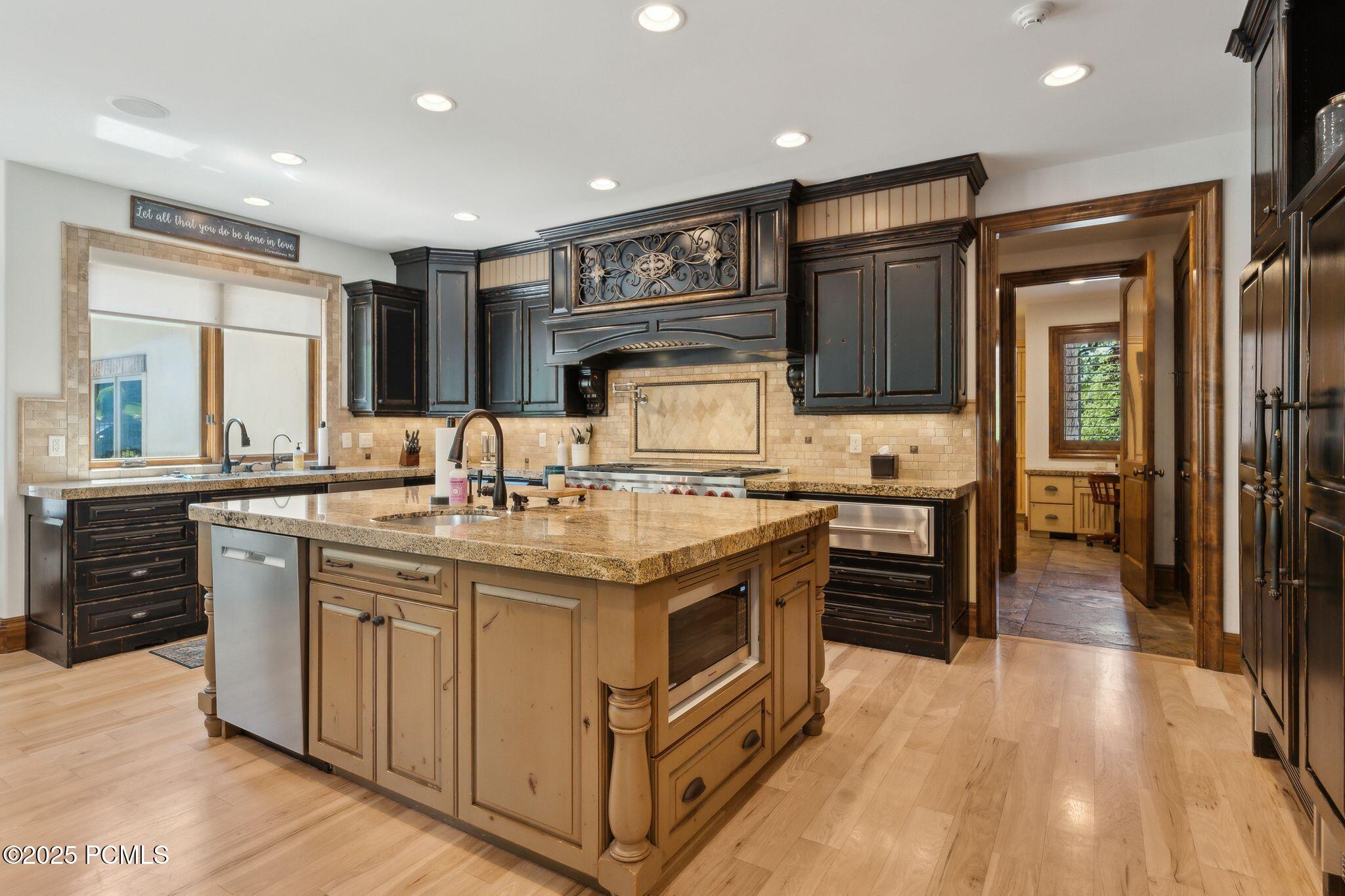 1 Cross Hill Lane, Sandy, Utah image 33