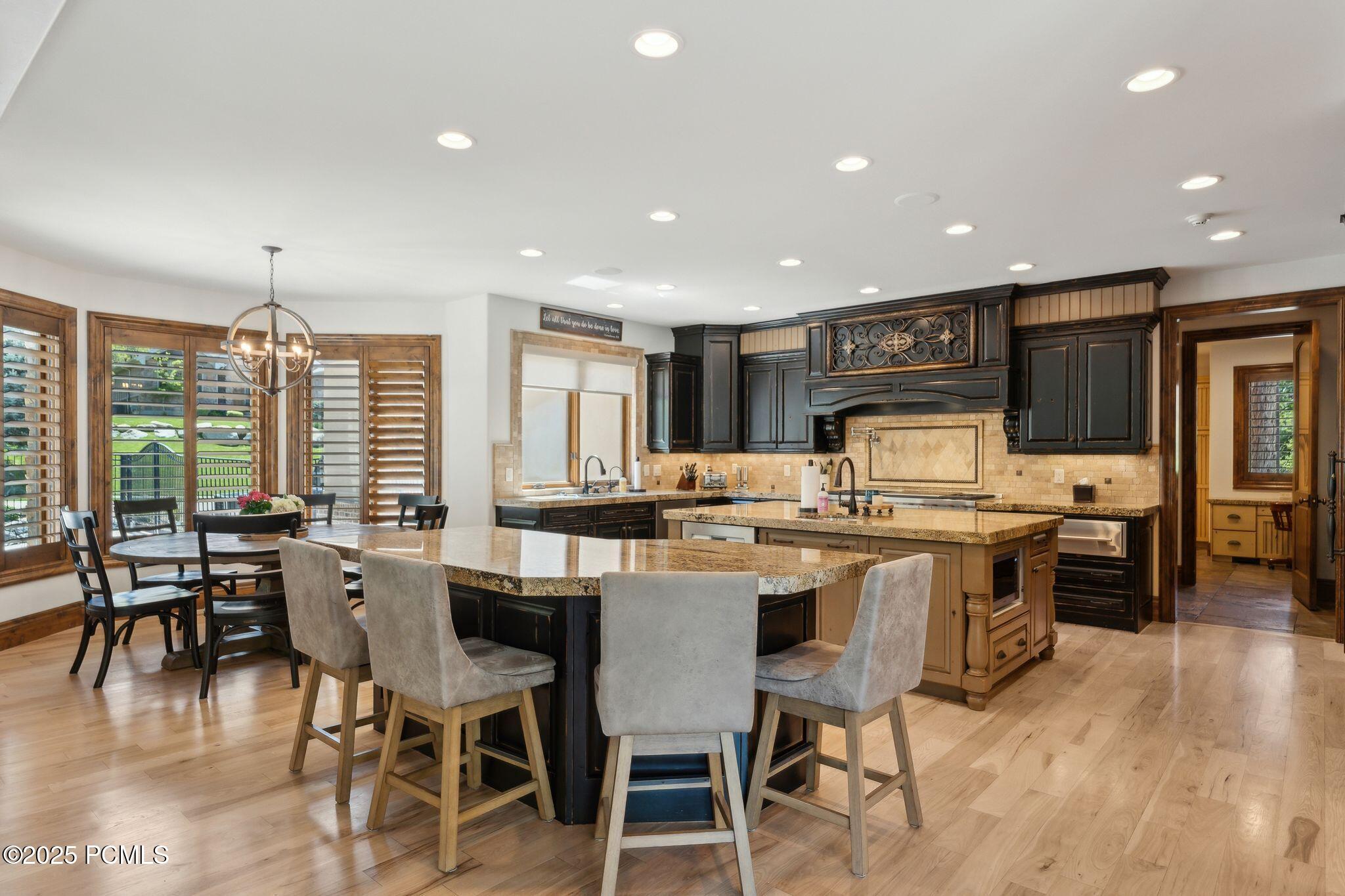 1 Cross Hill Lane, Sandy, Utah image 28