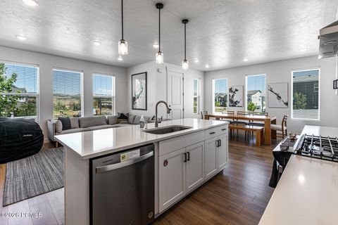 Townhouse For Rent - 6885 Woods Rose Drive<br/> Park City, UT 84098