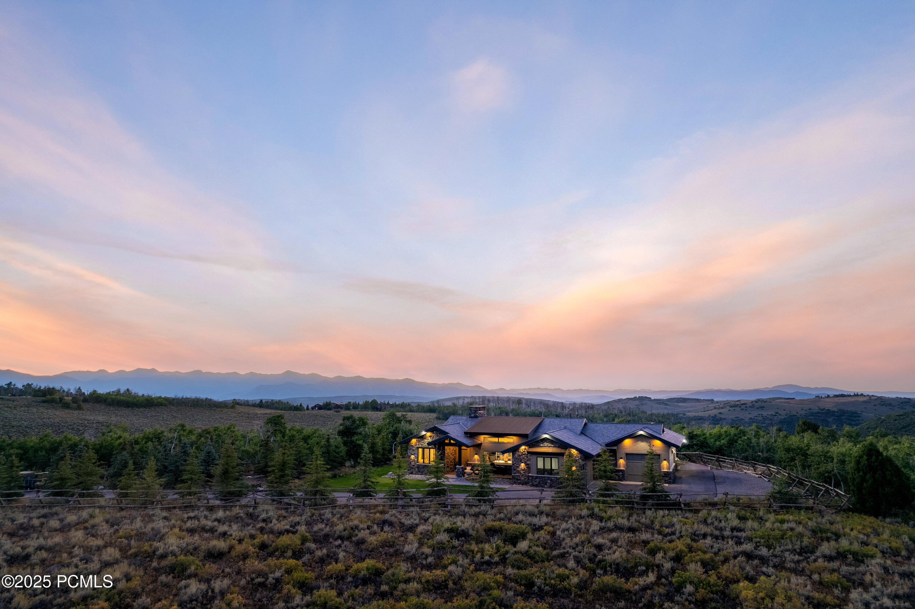 Heber City, Utah 84032, United States, 4 Bedrooms Bedrooms, ,4 BathroomsBathrooms,Residential,Active,192272