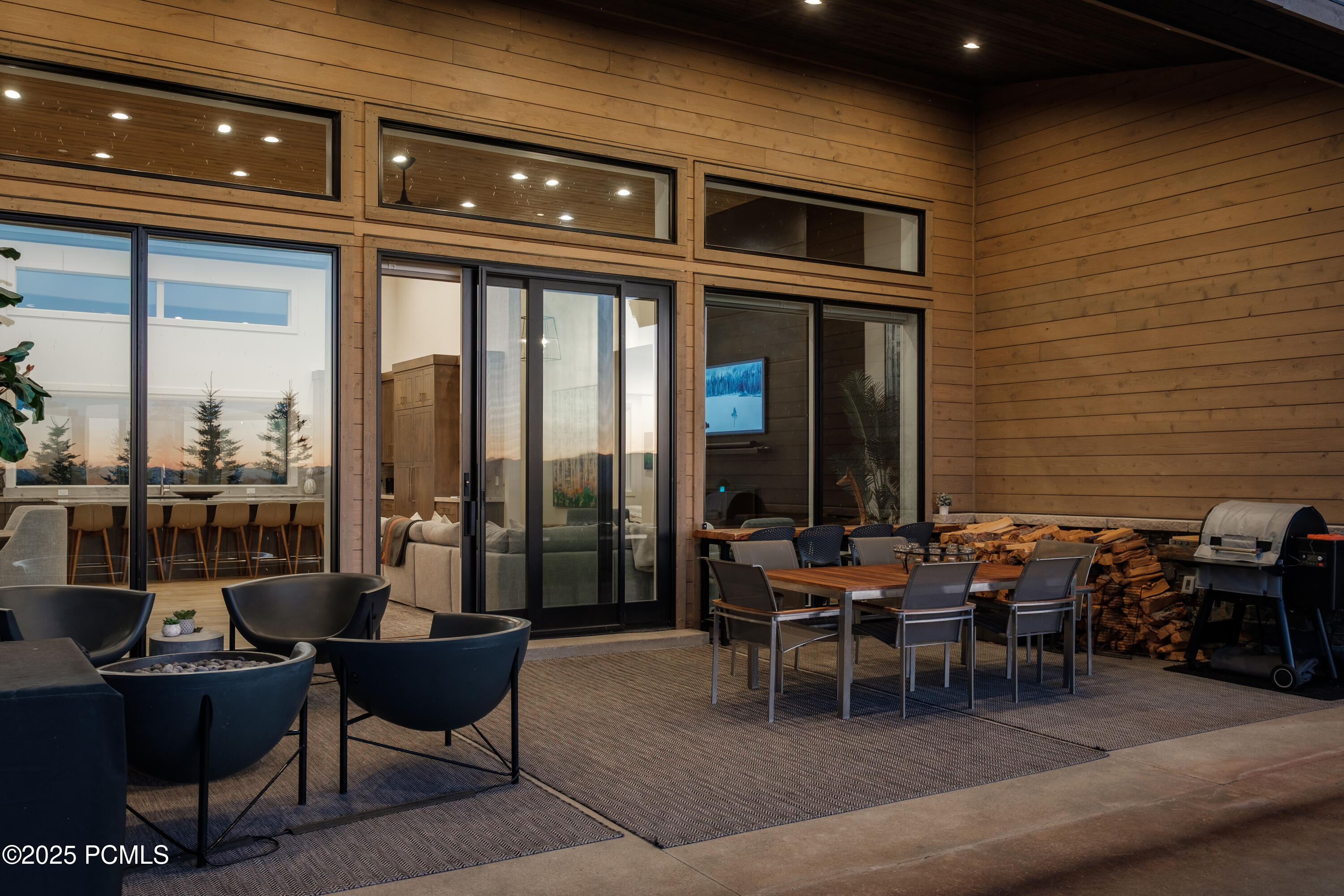 Heber City, Utah 84032, United States, 4 Bedrooms Bedrooms, ,4 BathroomsBathrooms,Residential,Active,192272