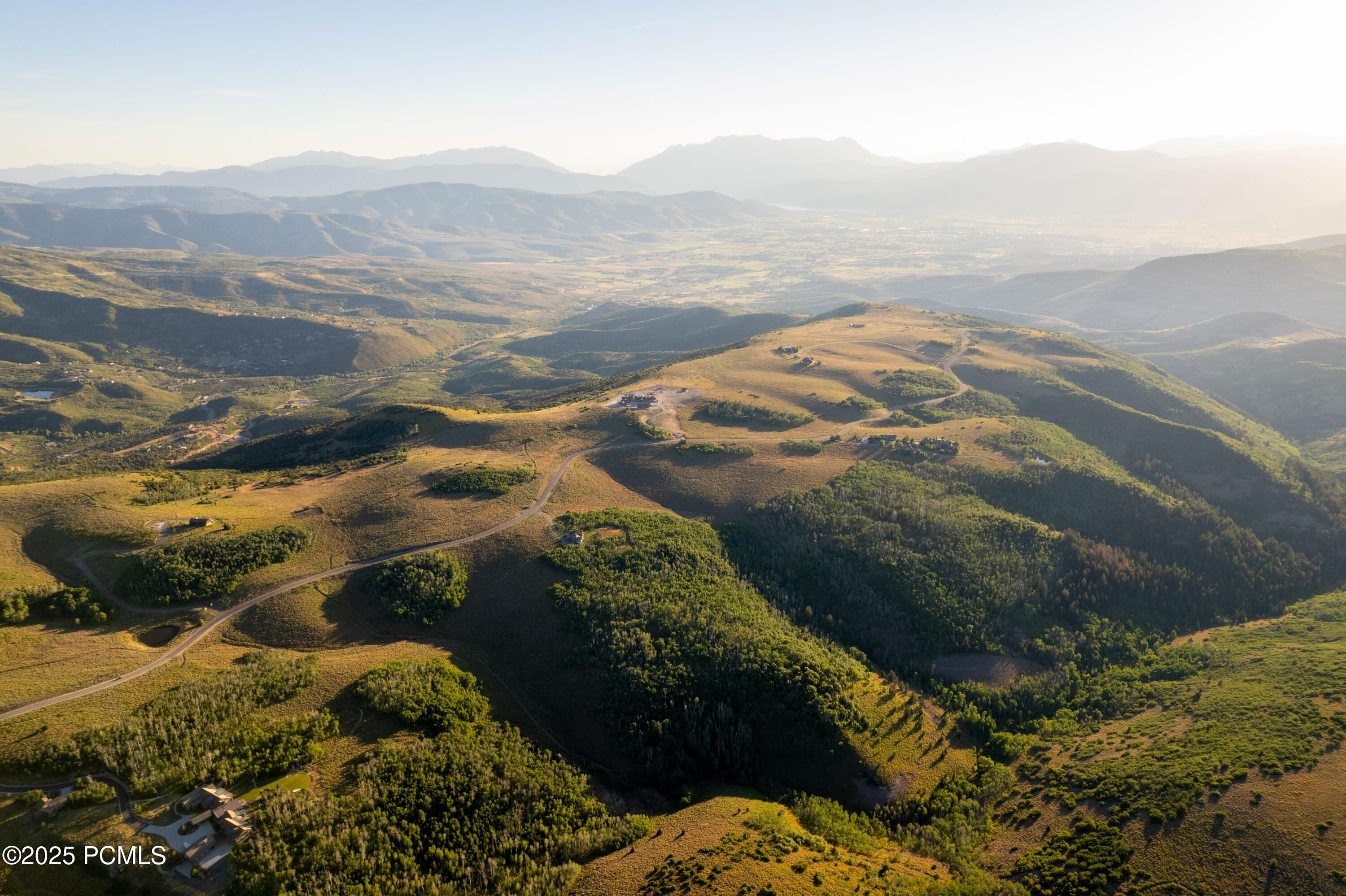 Heber City, Utah 84032, United States, 4 Bedrooms Bedrooms, ,4 BathroomsBathrooms,Residential,Active,192272