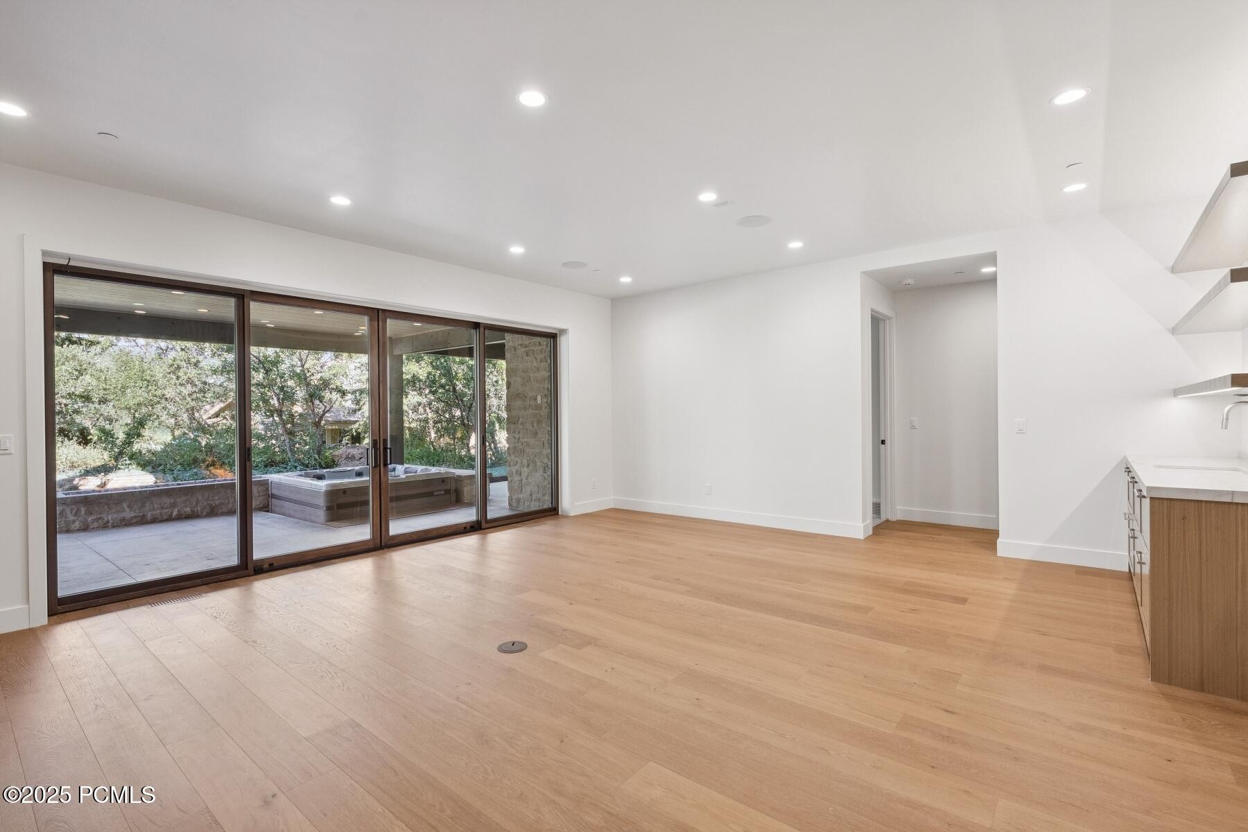 Park City, Utah 84060, United States, 6 Bedrooms Bedrooms, ,7 BathroomsBathrooms,Residential,Active,194819